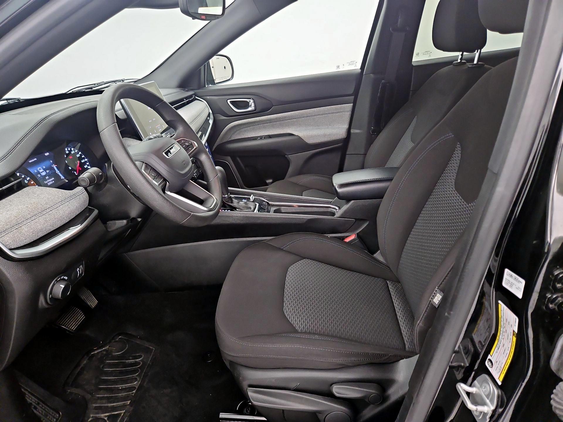 Thumbnail: 2024 Jeep Compass - 11