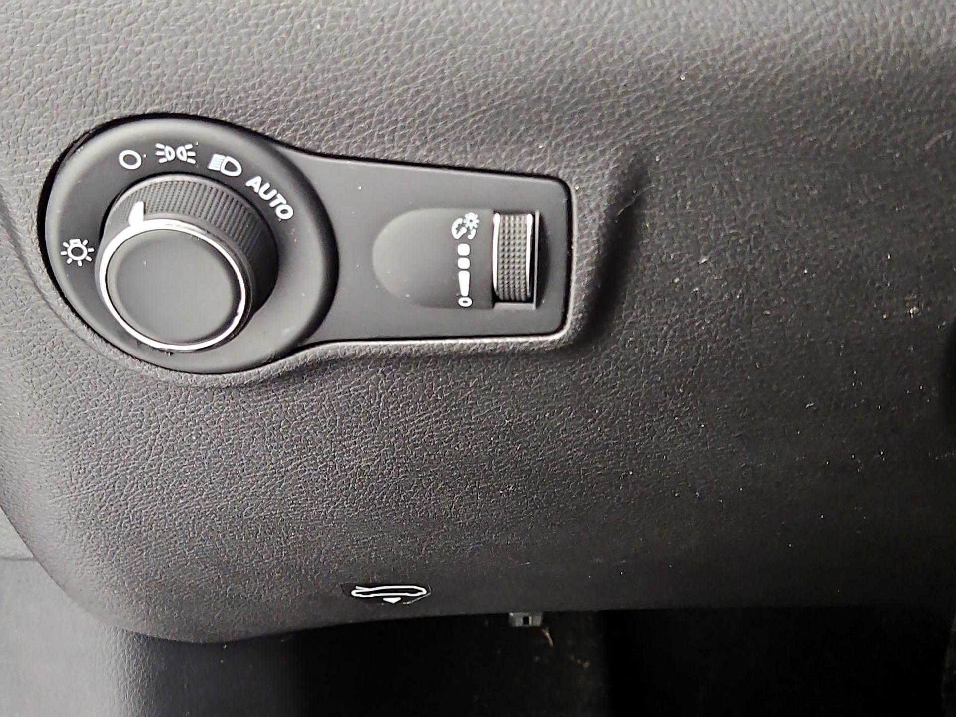 Thumbnail: 2024 Jeep Compass - 13