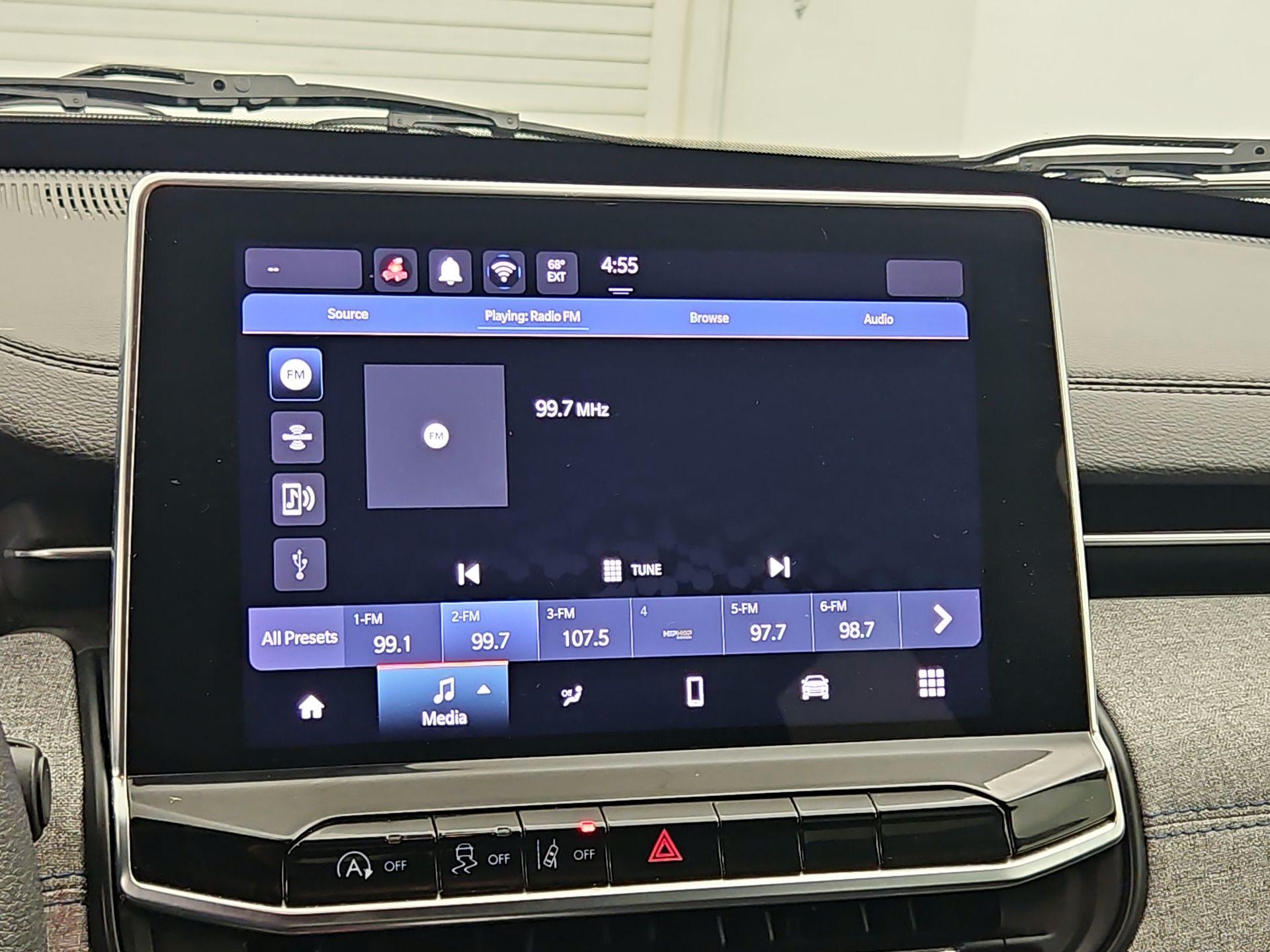 Thumbnail: 2024 Jeep Compass - 15