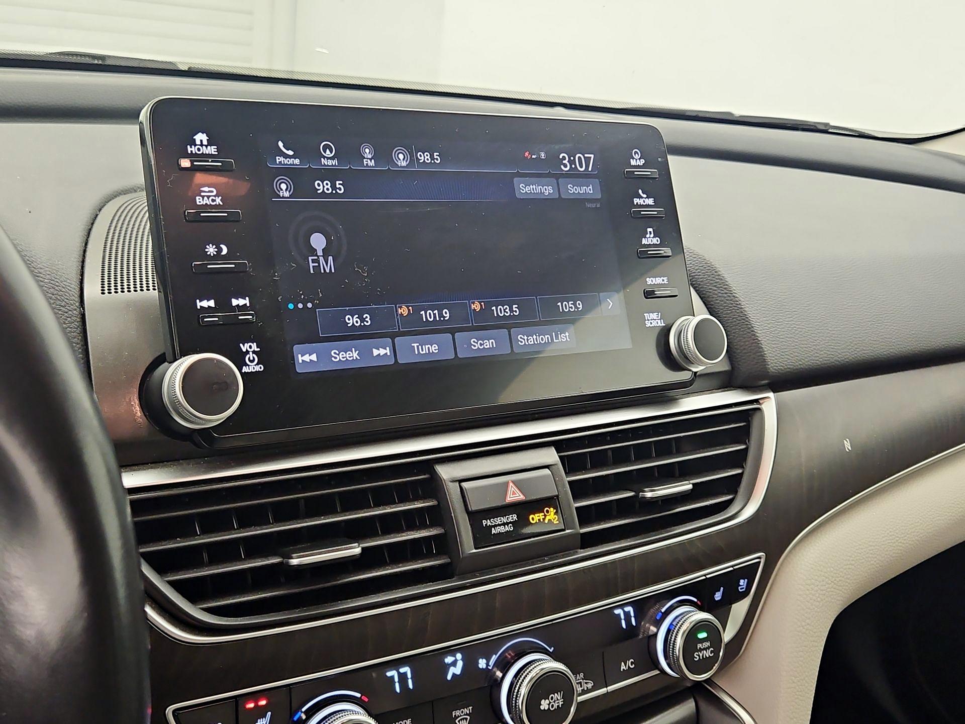 Thumbnail: 2018 Honda Accord - 16