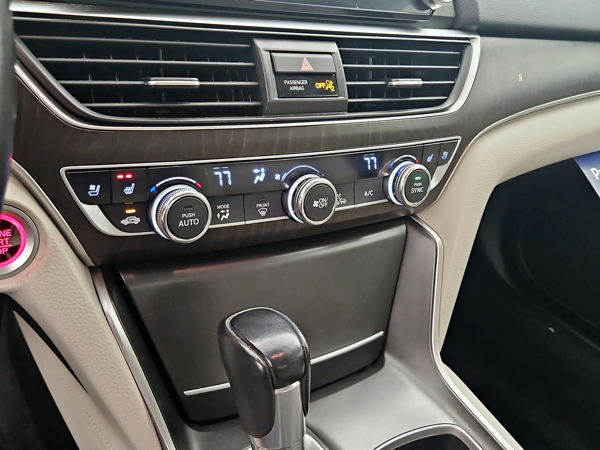 Thumbnail: 2018 Honda Accord - 17