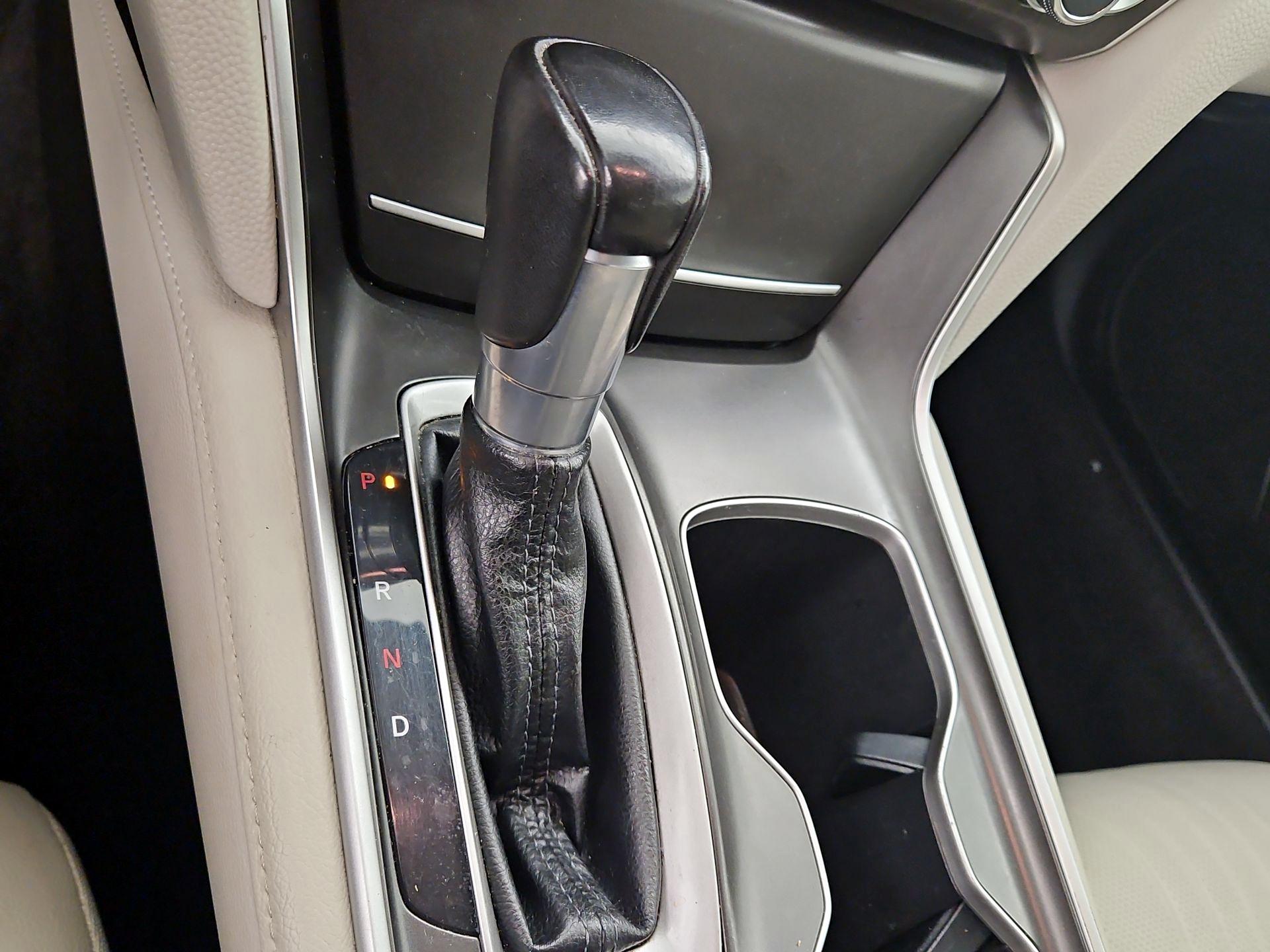 Thumbnail: 2018 Honda Accord - 18