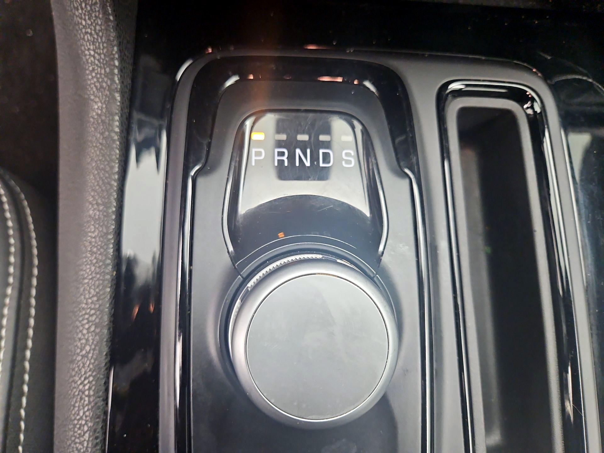 Thumbnail: 2022 Chrysler 300 - 18