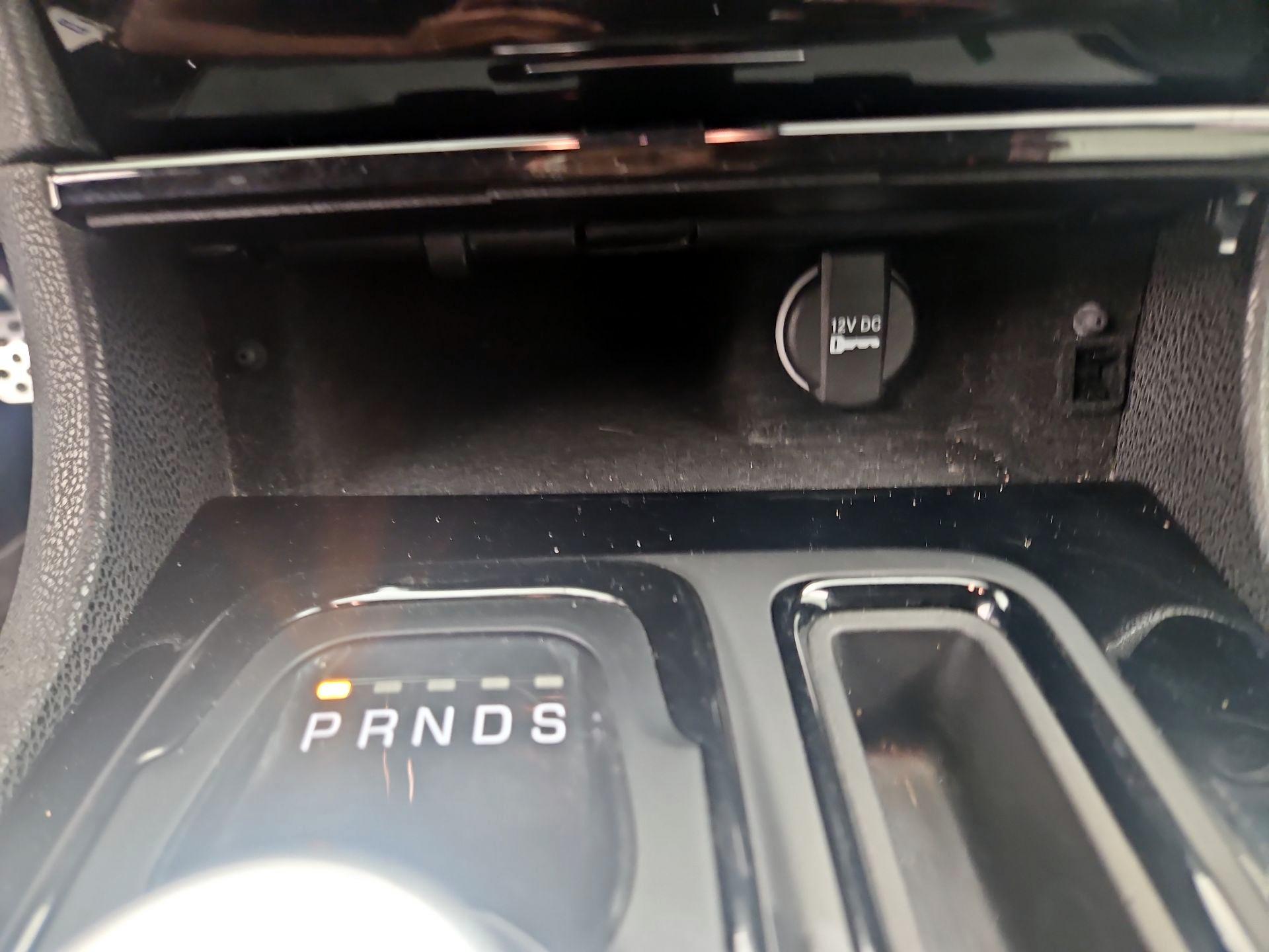 Thumbnail: 2022 Chrysler 300 - 19