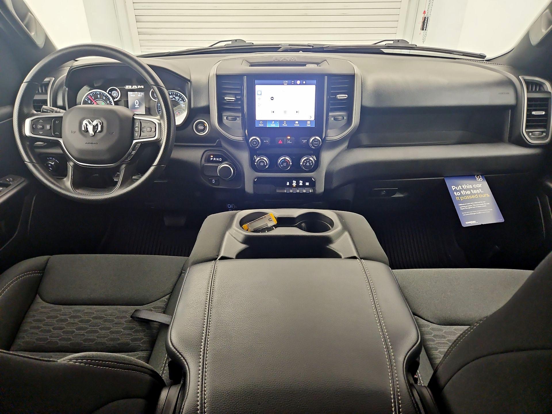 Thumbnail: 2025 RAM 1500 - 9