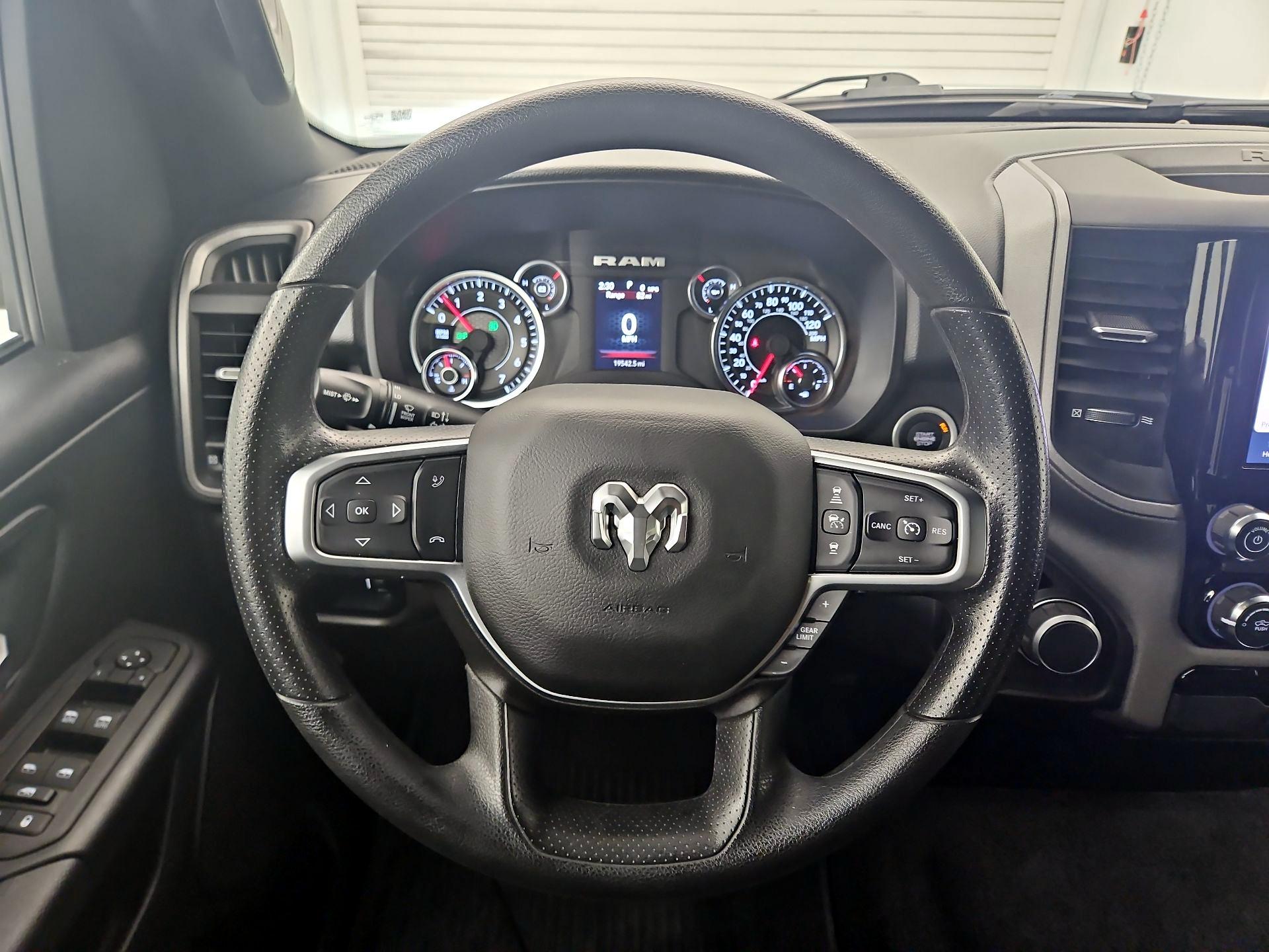 Thumbnail: 2025 RAM 1500 - 10