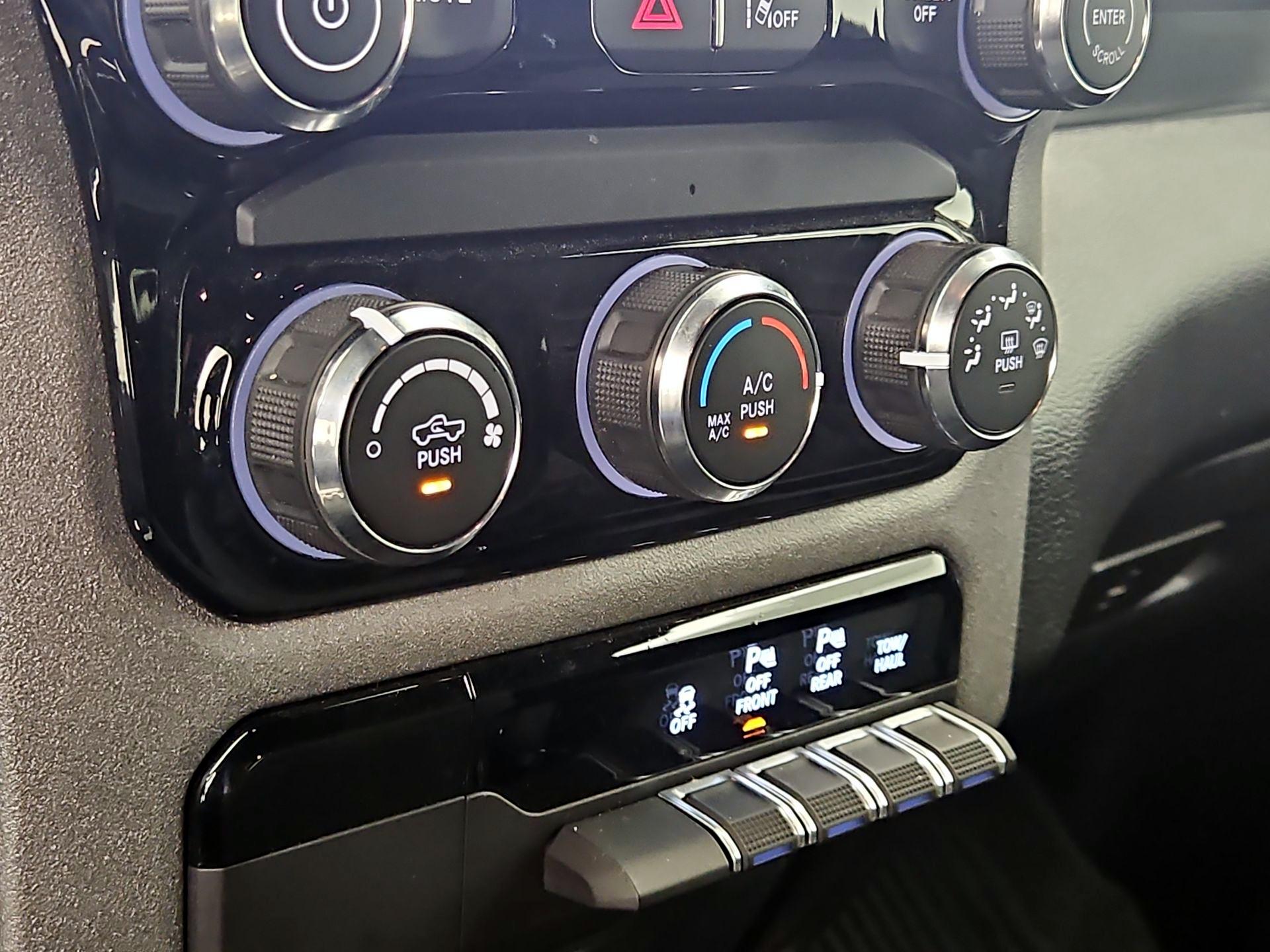 Thumbnail: 2025 RAM 1500 - 16