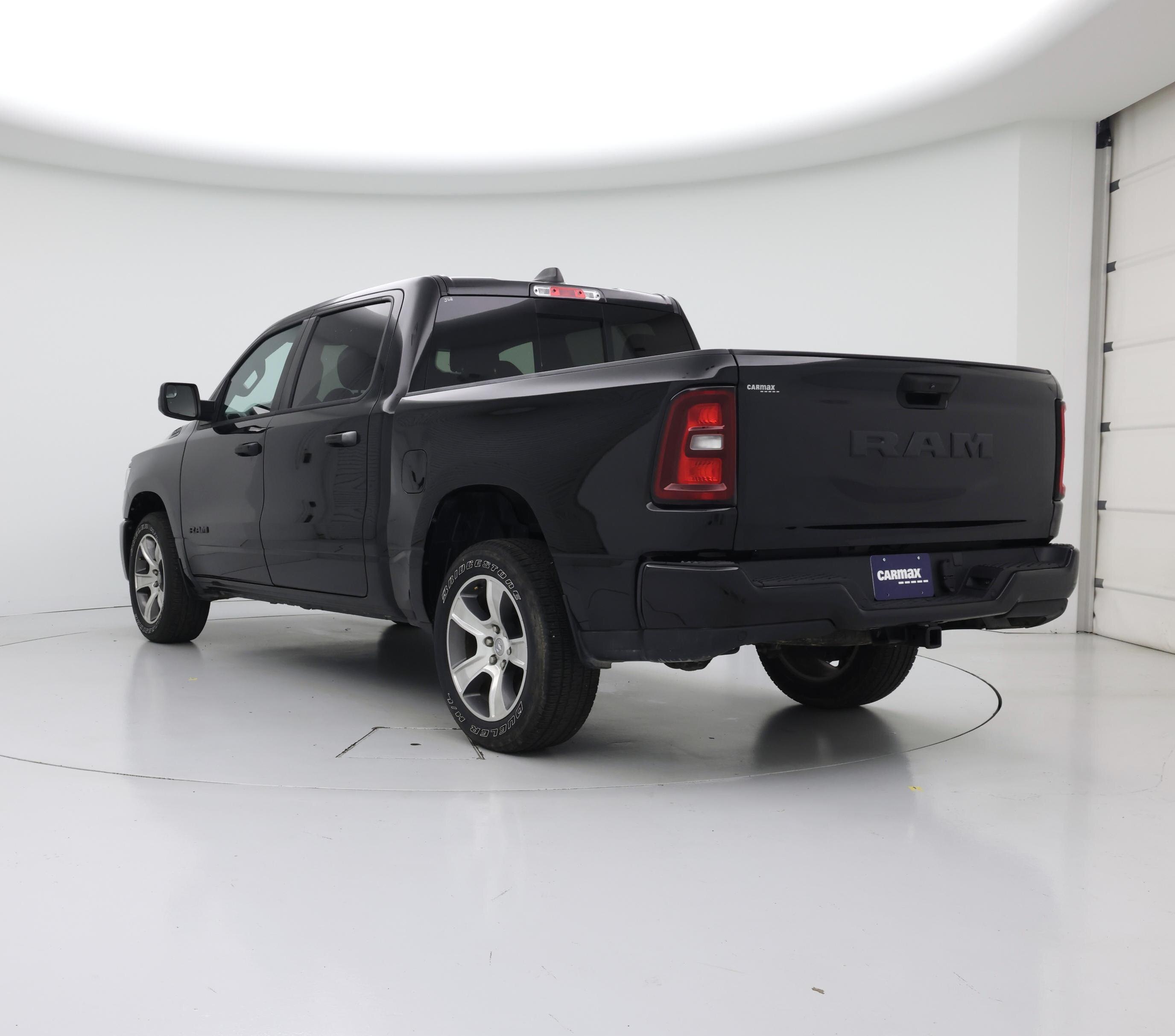 Thumbnail: 2025 RAM 1500 - 2