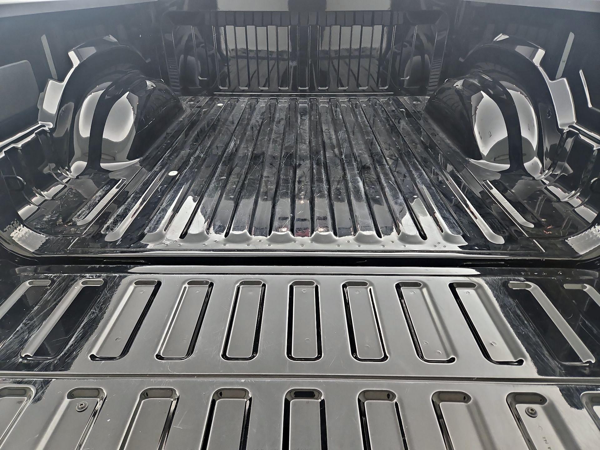 Thumbnail: 2025 RAM 1500 - 20