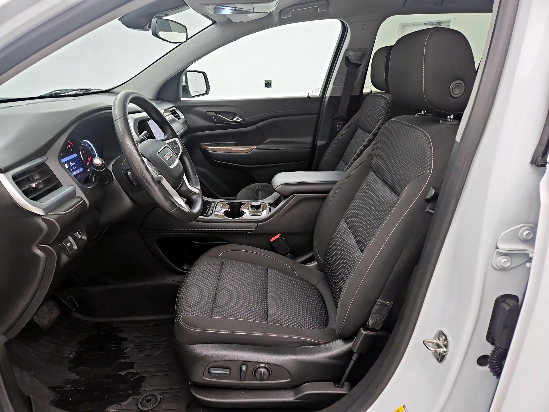 Thumbnail: 2022 GMC Acadia - 11