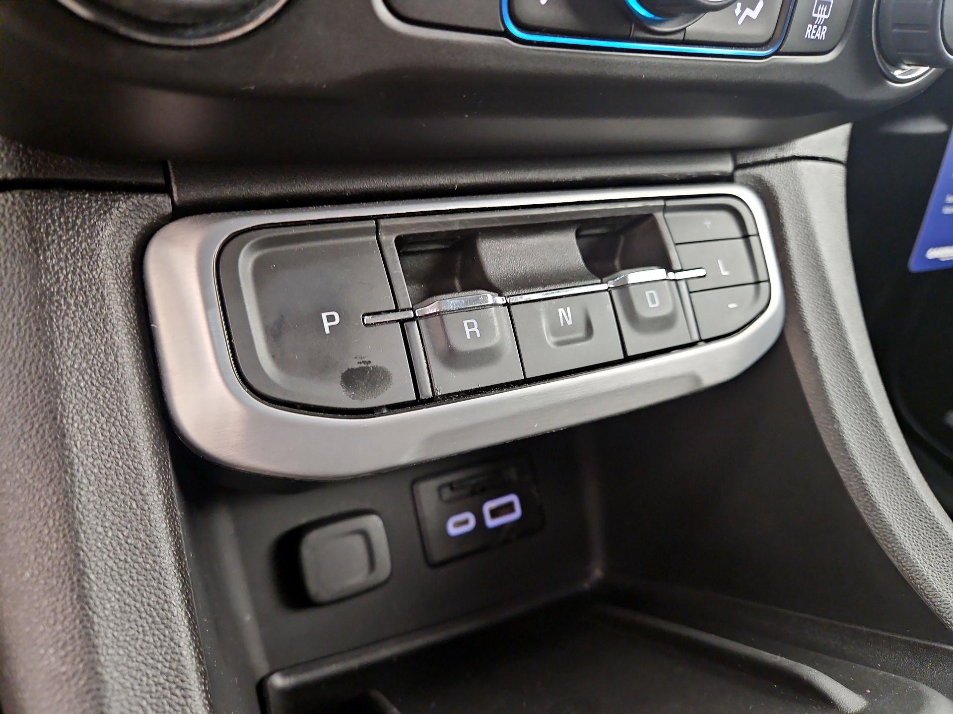 Thumbnail: 2022 GMC Acadia - 18