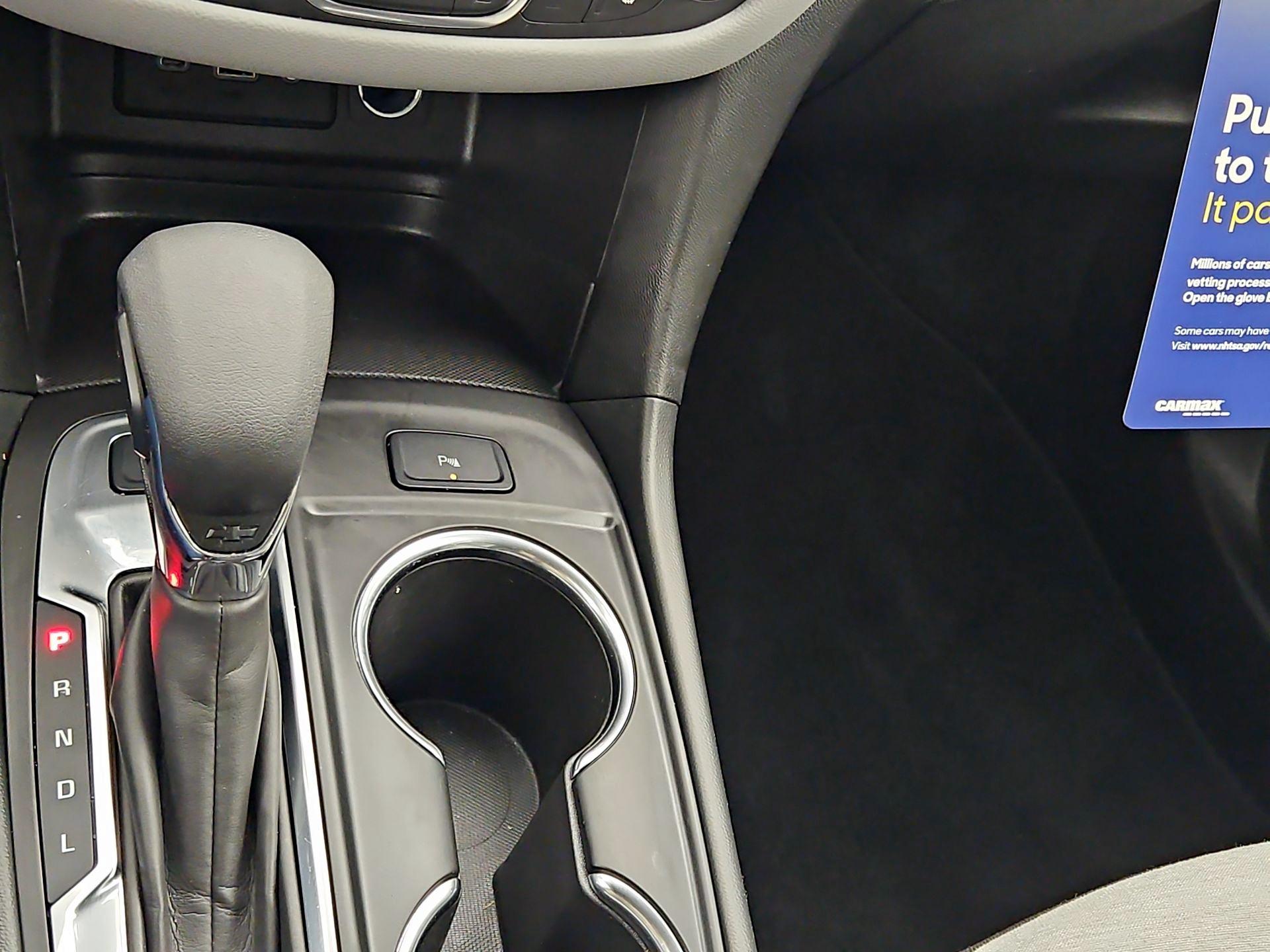 Thumbnail: 2024 Chevrolet Equinox - 17