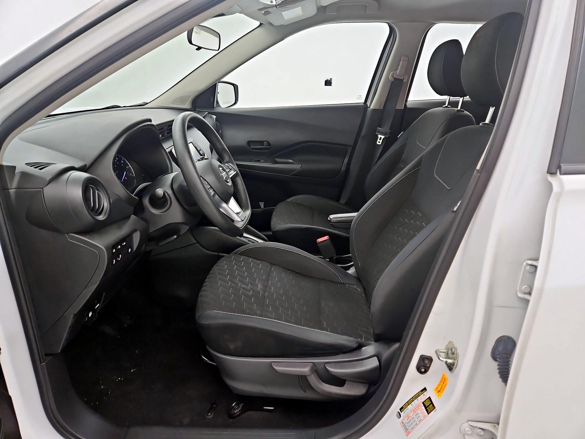 Thumbnail: 2021 Nissan Kicks - 11