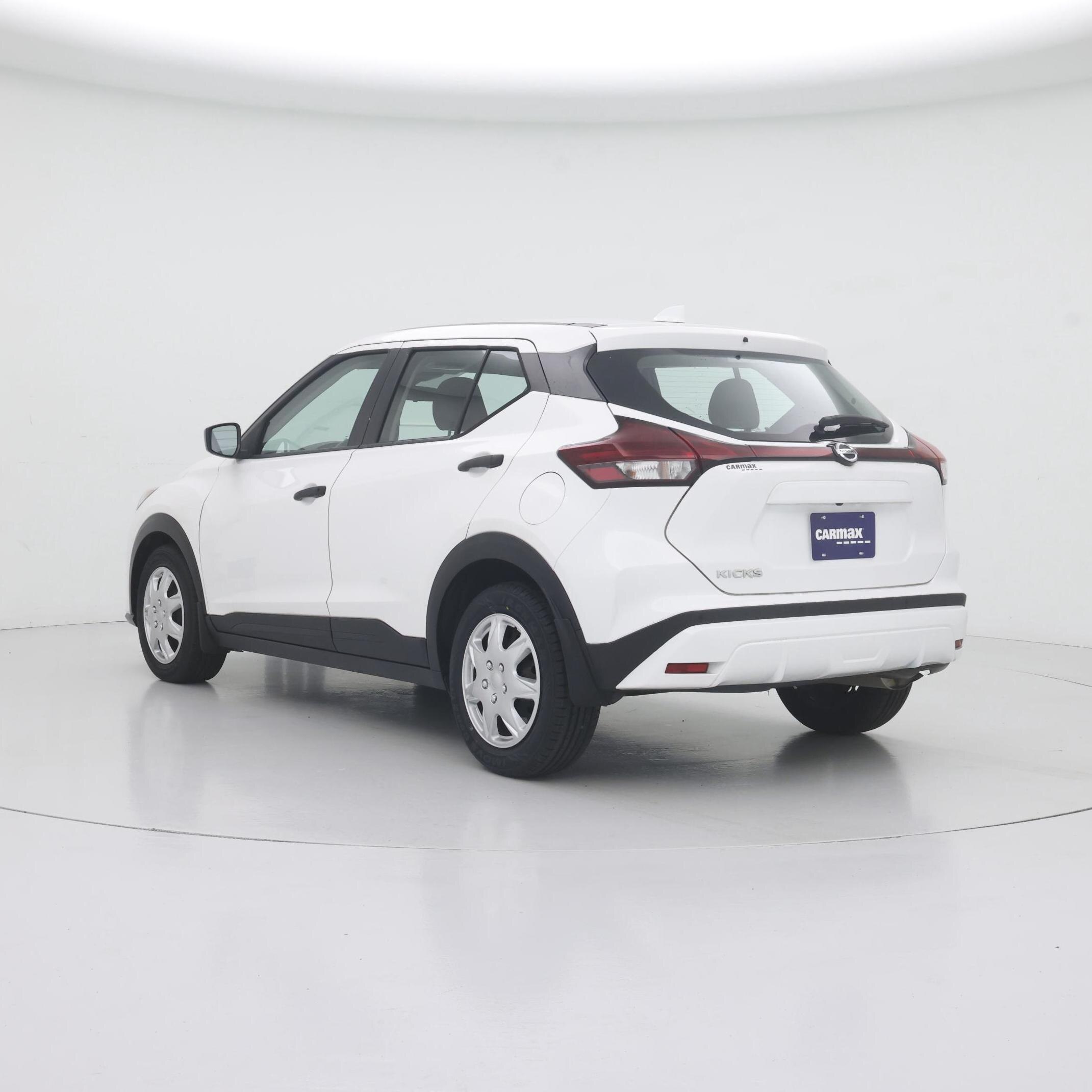 Thumbnail: 2021 Nissan Kicks - 2