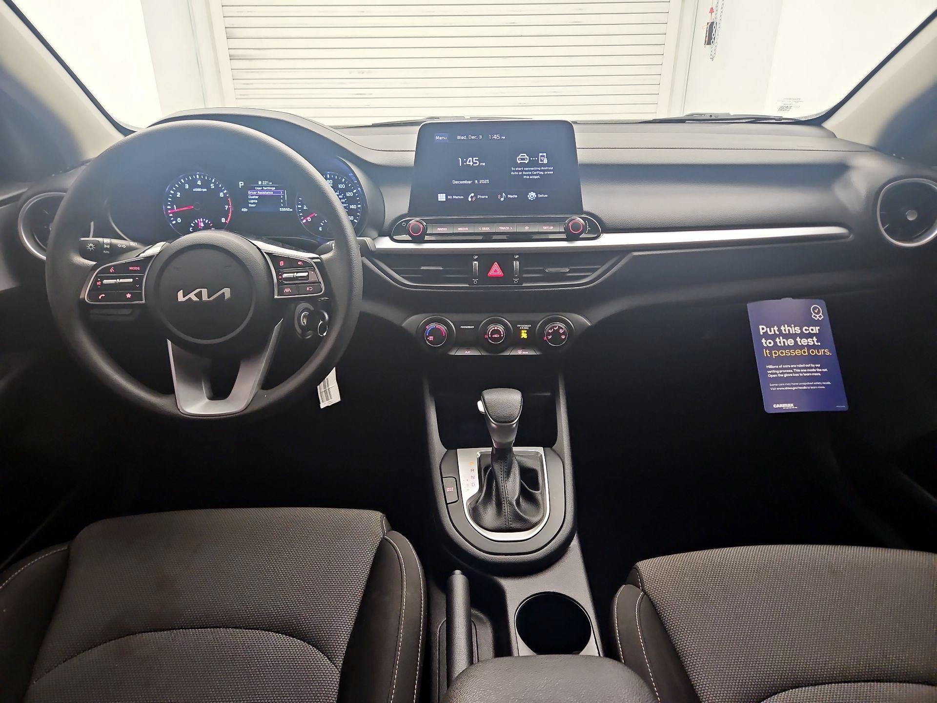 Thumbnail: 2023 Kia Forte - 9