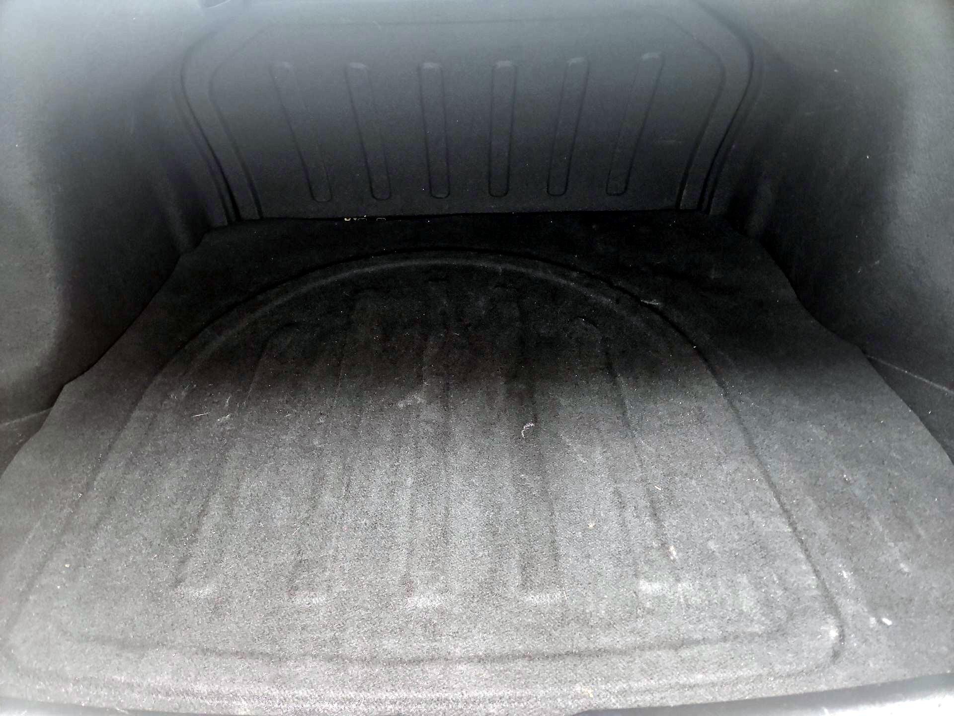 Thumbnail: 2023 Kia Forte - 20