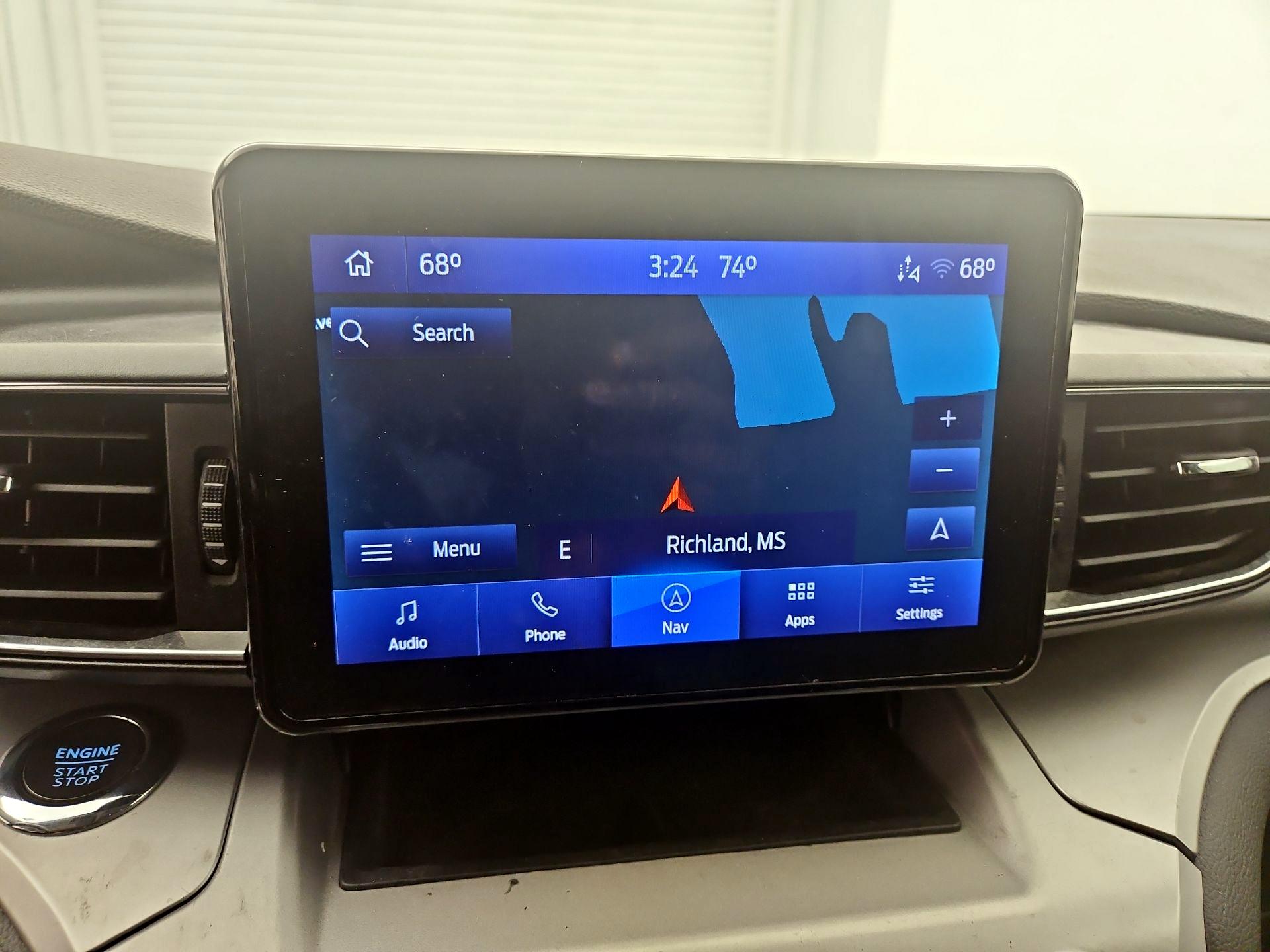 Thumbnail: 2022 Ford Explorer - 14