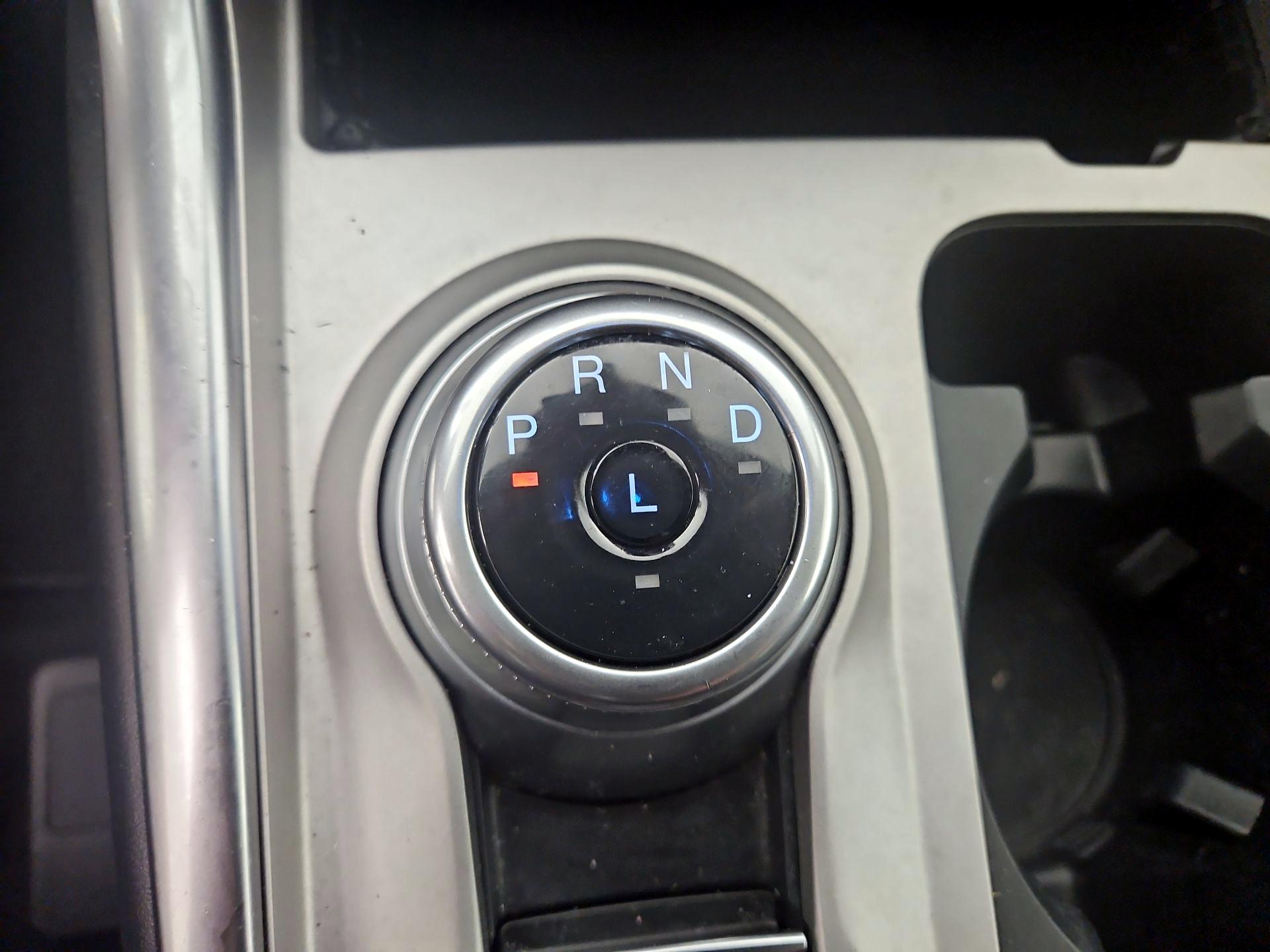 Thumbnail: 2022 Ford Explorer - 18