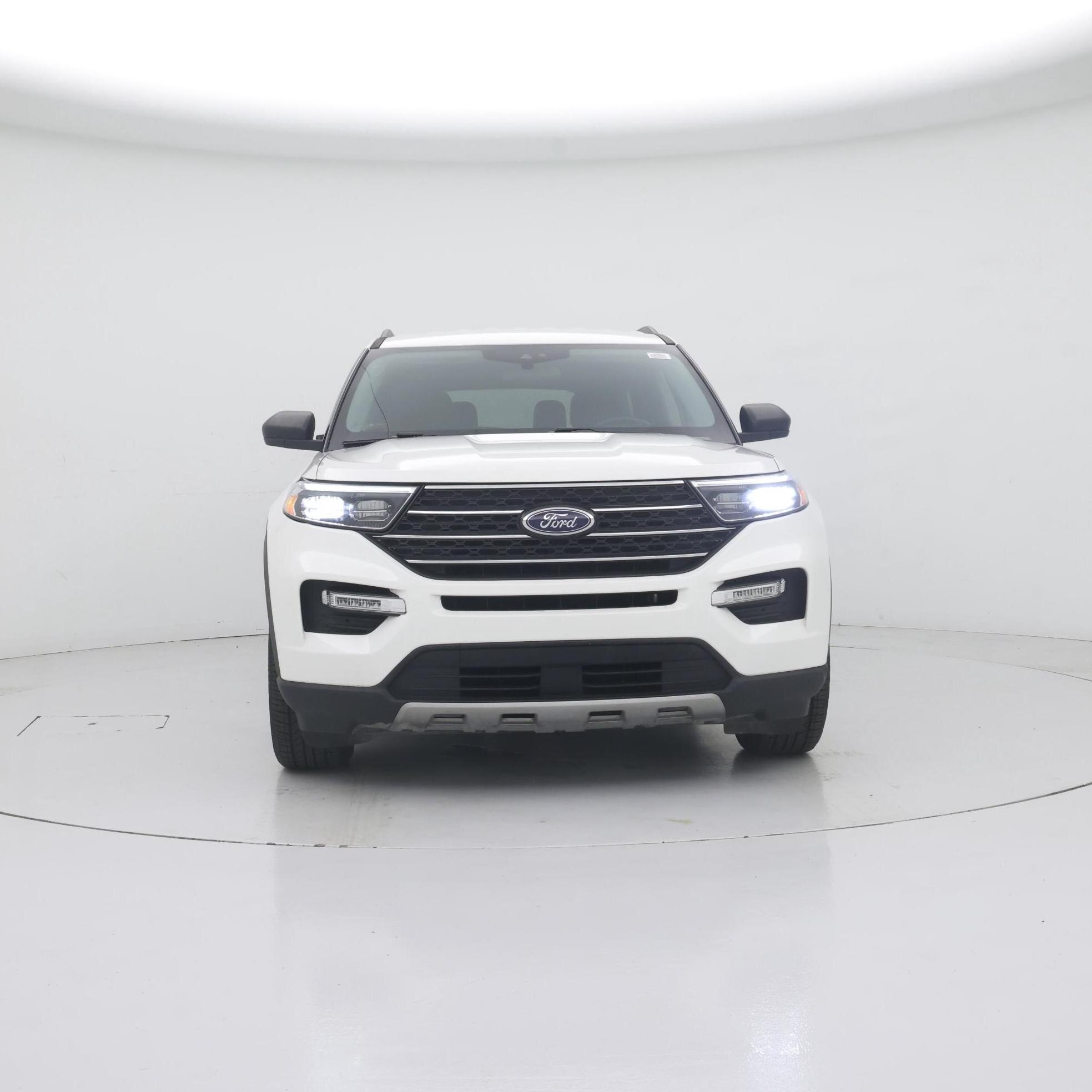 Thumbnail: 2022 Ford Explorer - 5