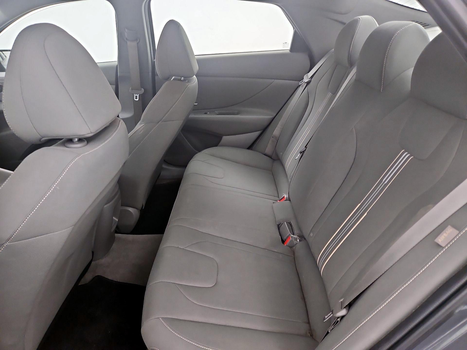 Thumbnail: 2024 Hyundai Elantra - 20