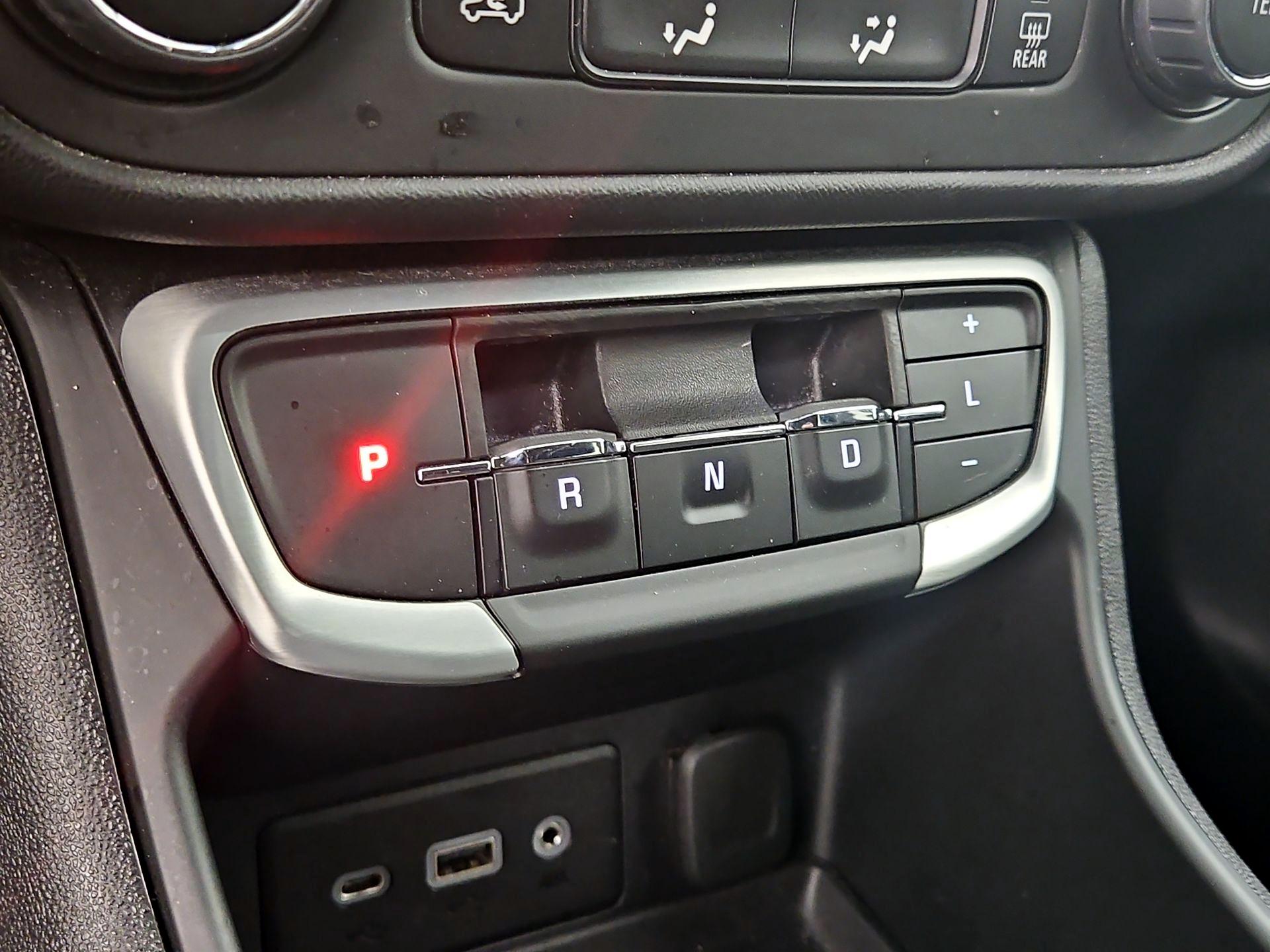 Thumbnail: 2024 GMC Terrain - 17