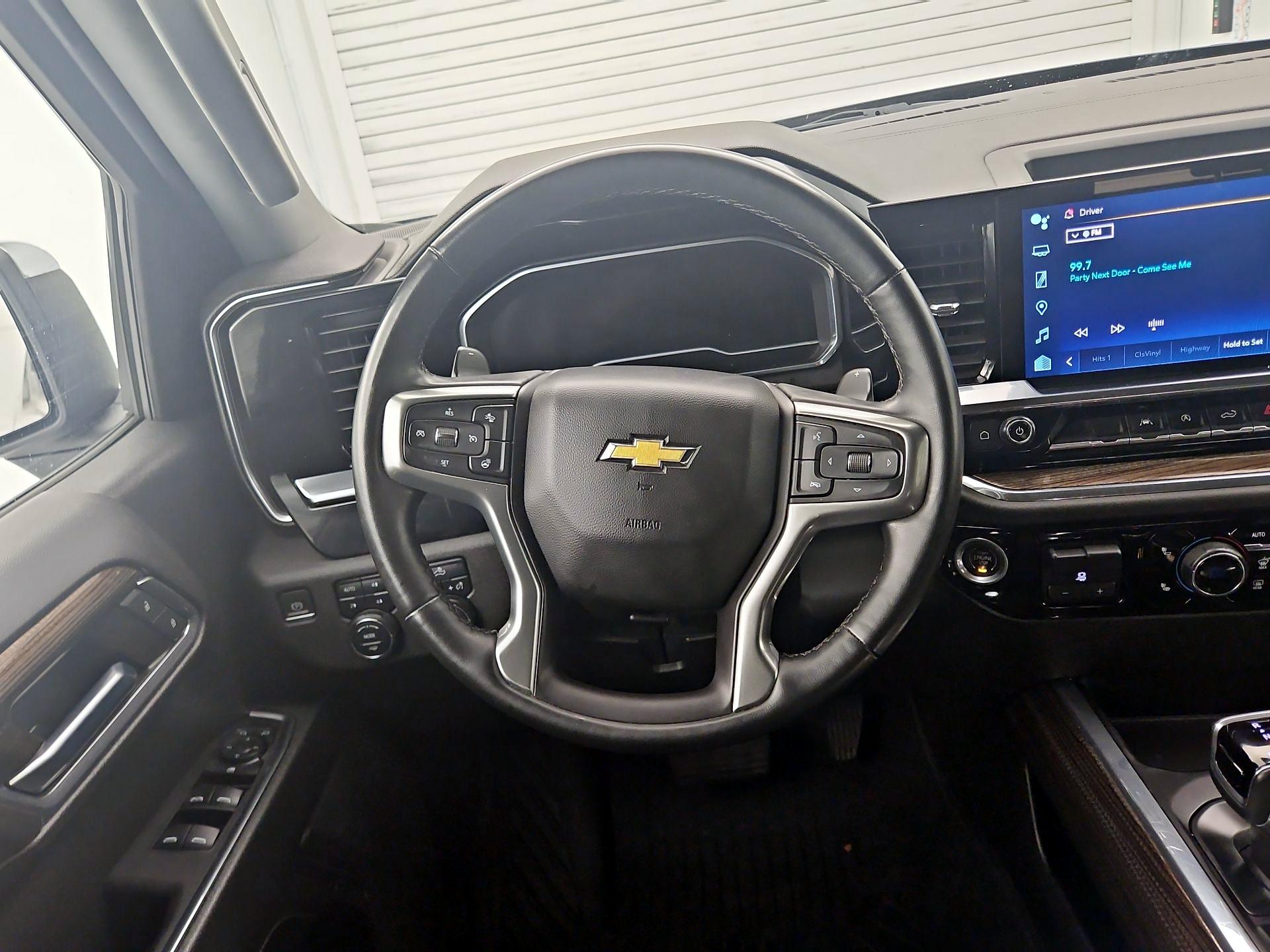 Thumbnail: 2023 Chevrolet Silverado 1500 - 10