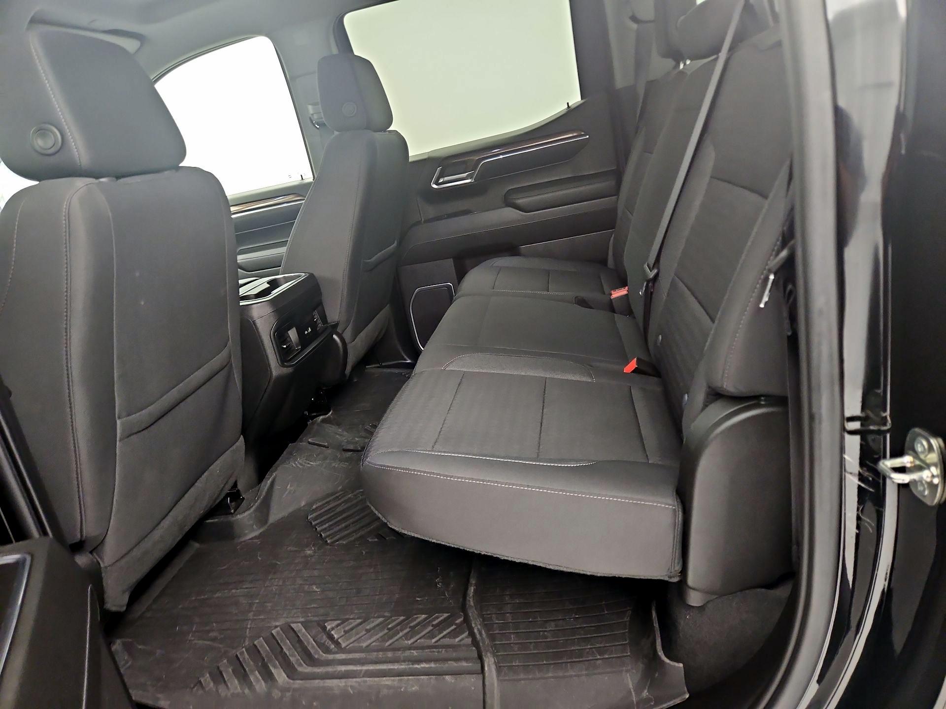 Thumbnail: 2023 Chevrolet Silverado 1500 - 19