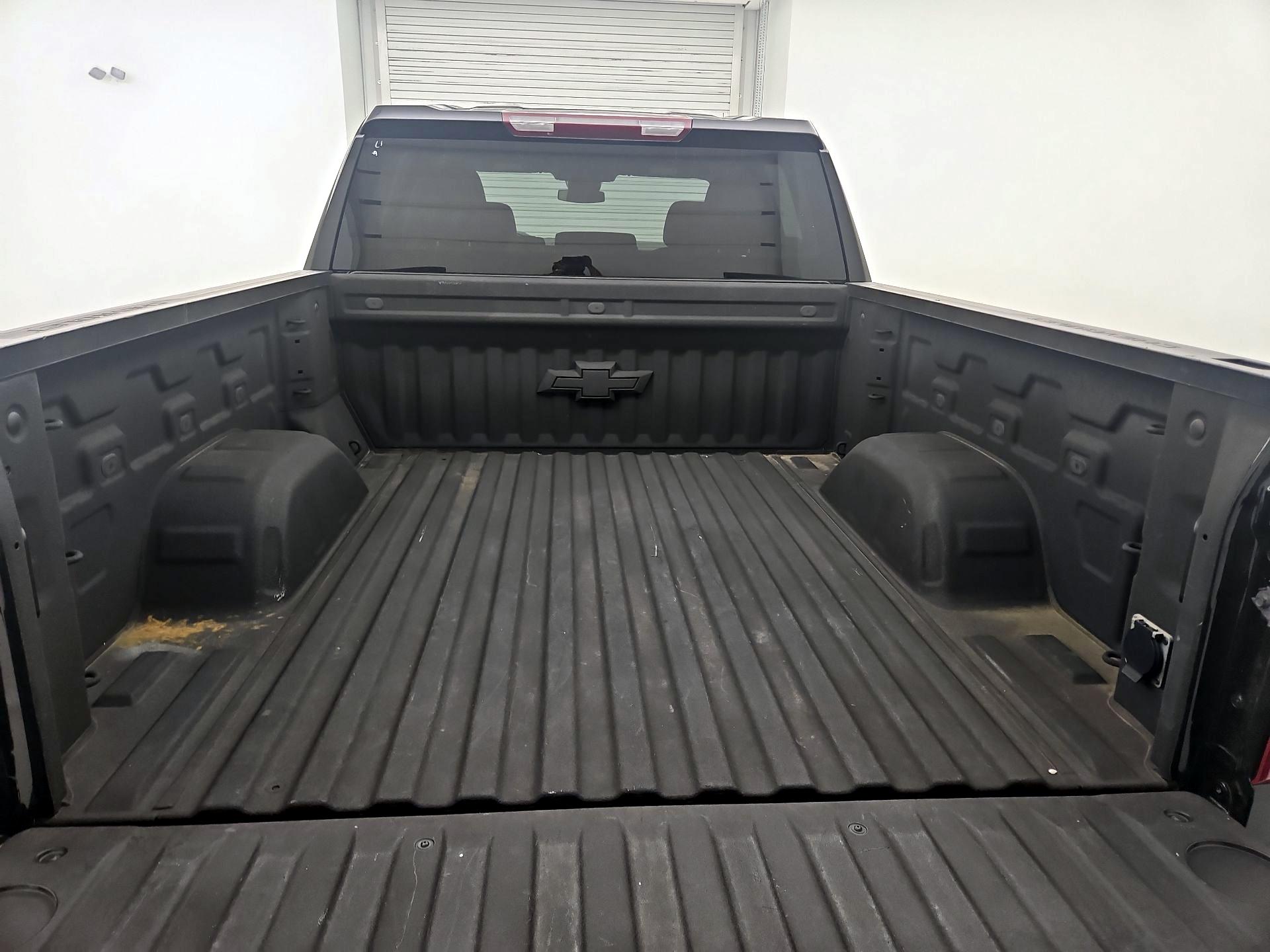 Thumbnail: 2023 Chevrolet Silverado 1500 - 20