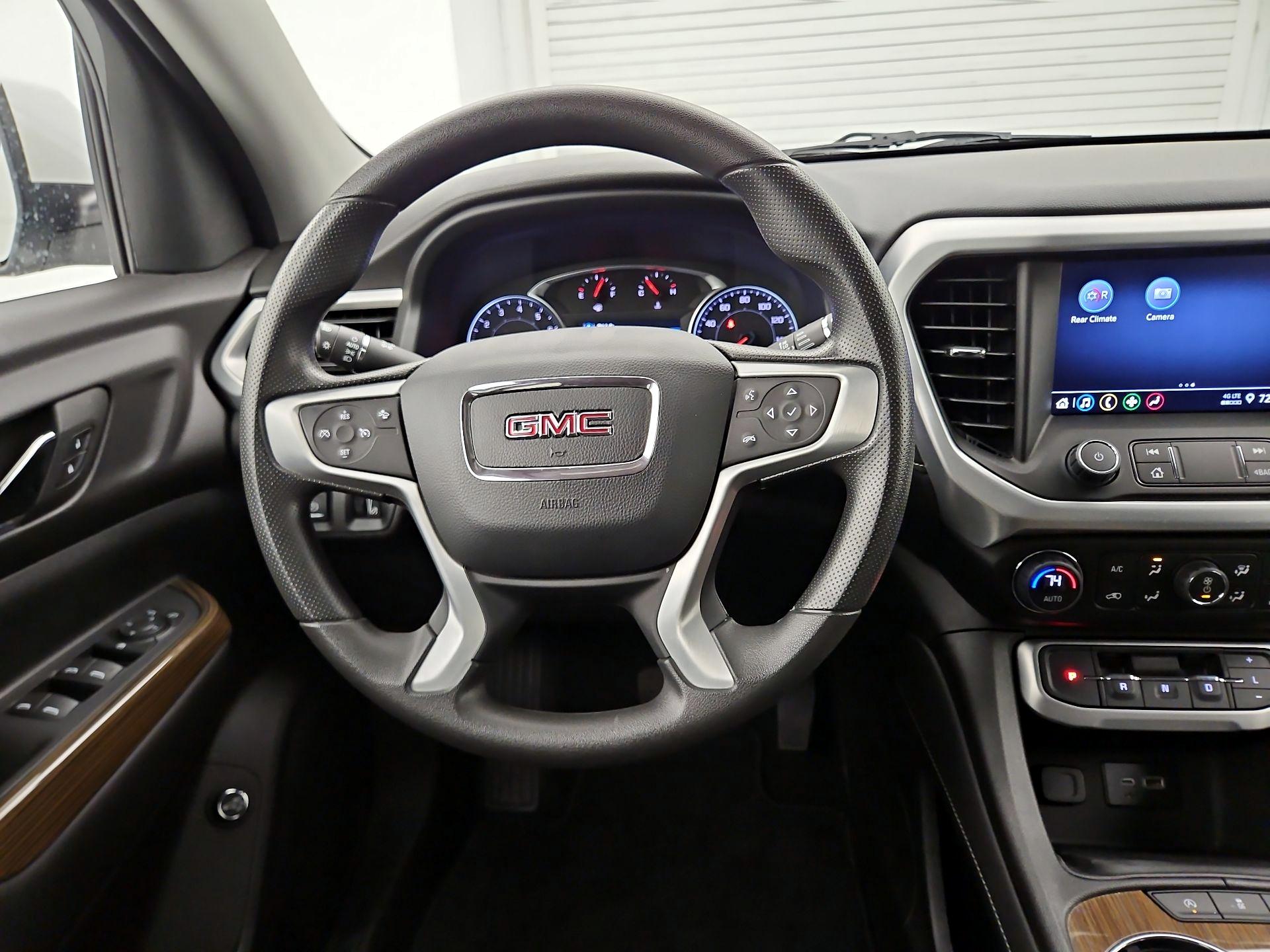 Thumbnail: 2023 GMC Acadia - 10