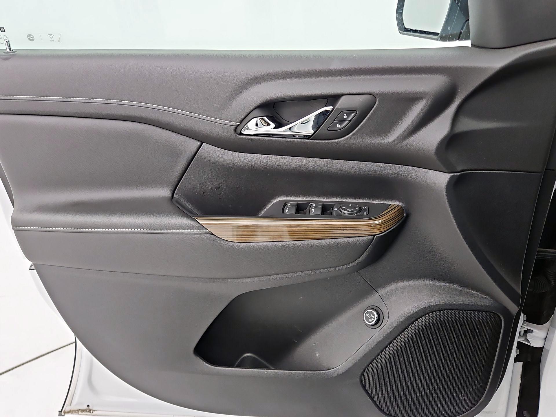 Thumbnail: 2023 GMC Acadia - 12