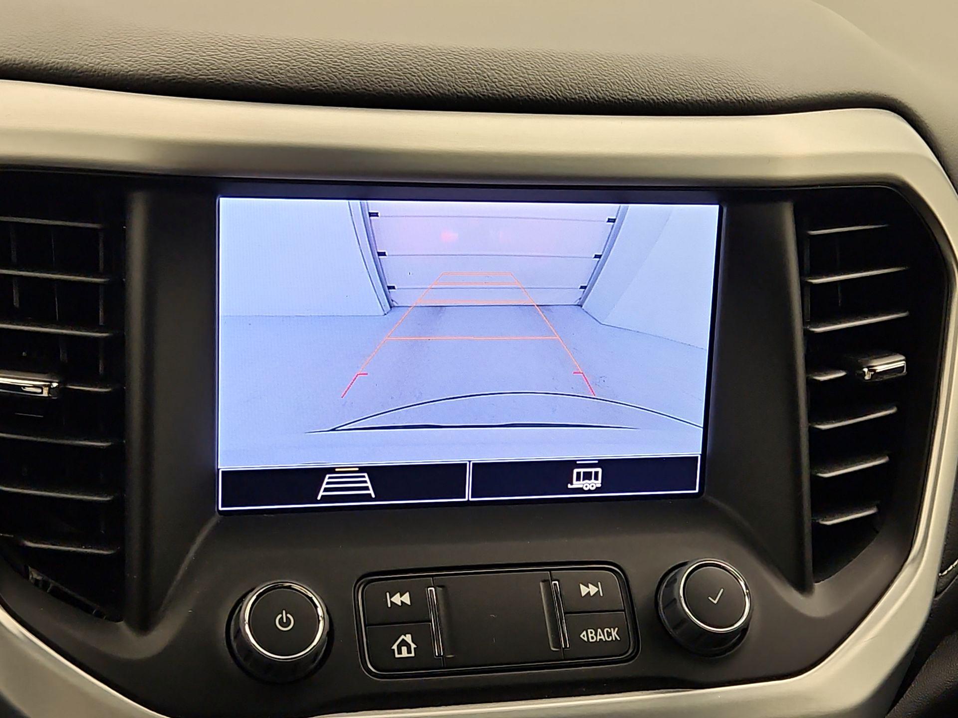 Thumbnail: 2023 GMC Acadia - 14