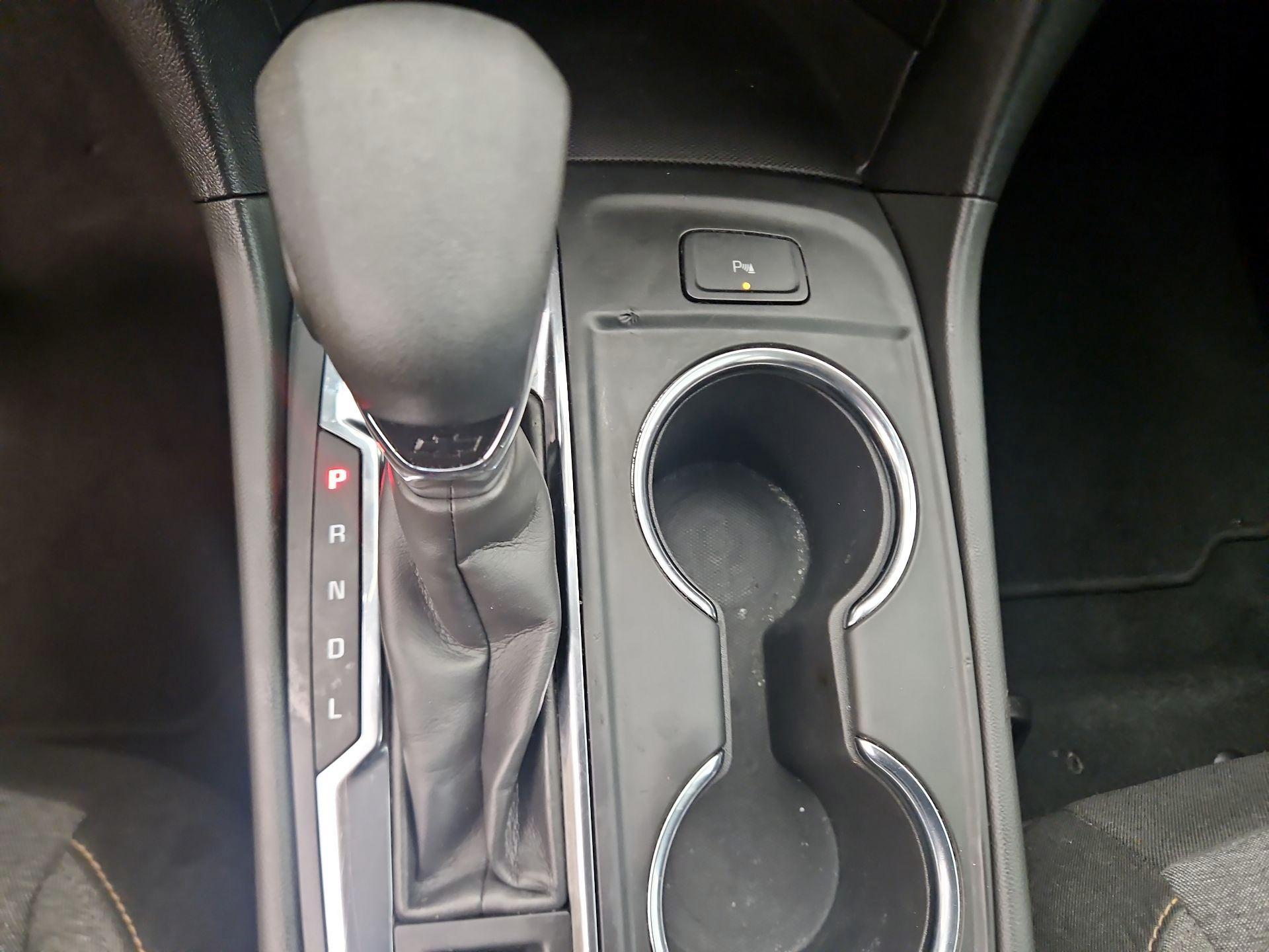 Thumbnail: 2023 Chevrolet Equinox - 17