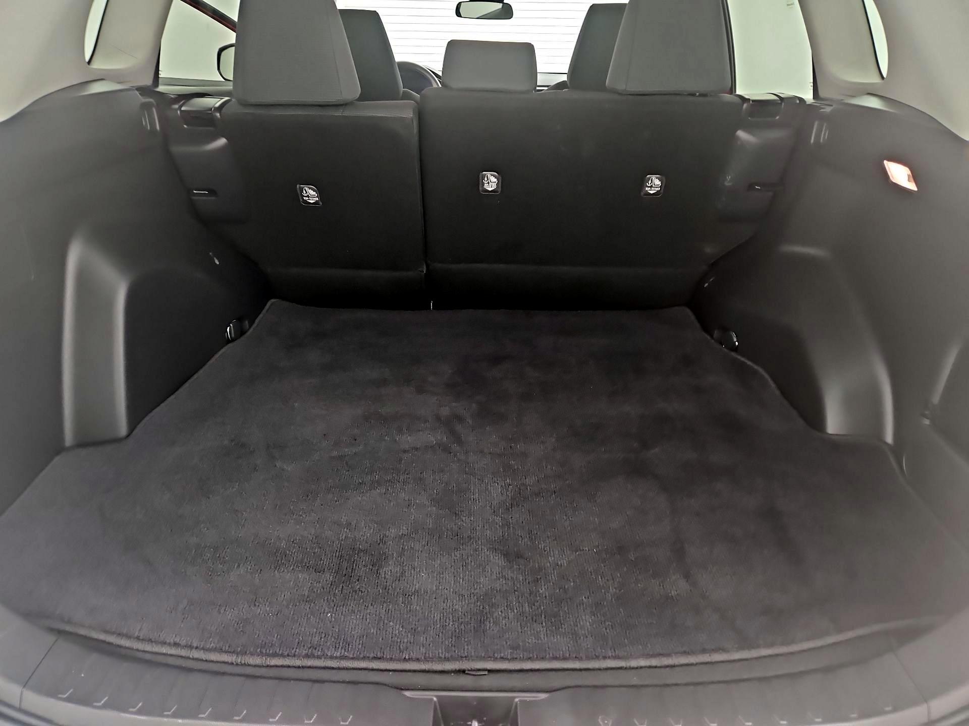 Thumbnail: 2021 Toyota RAV4 - 20