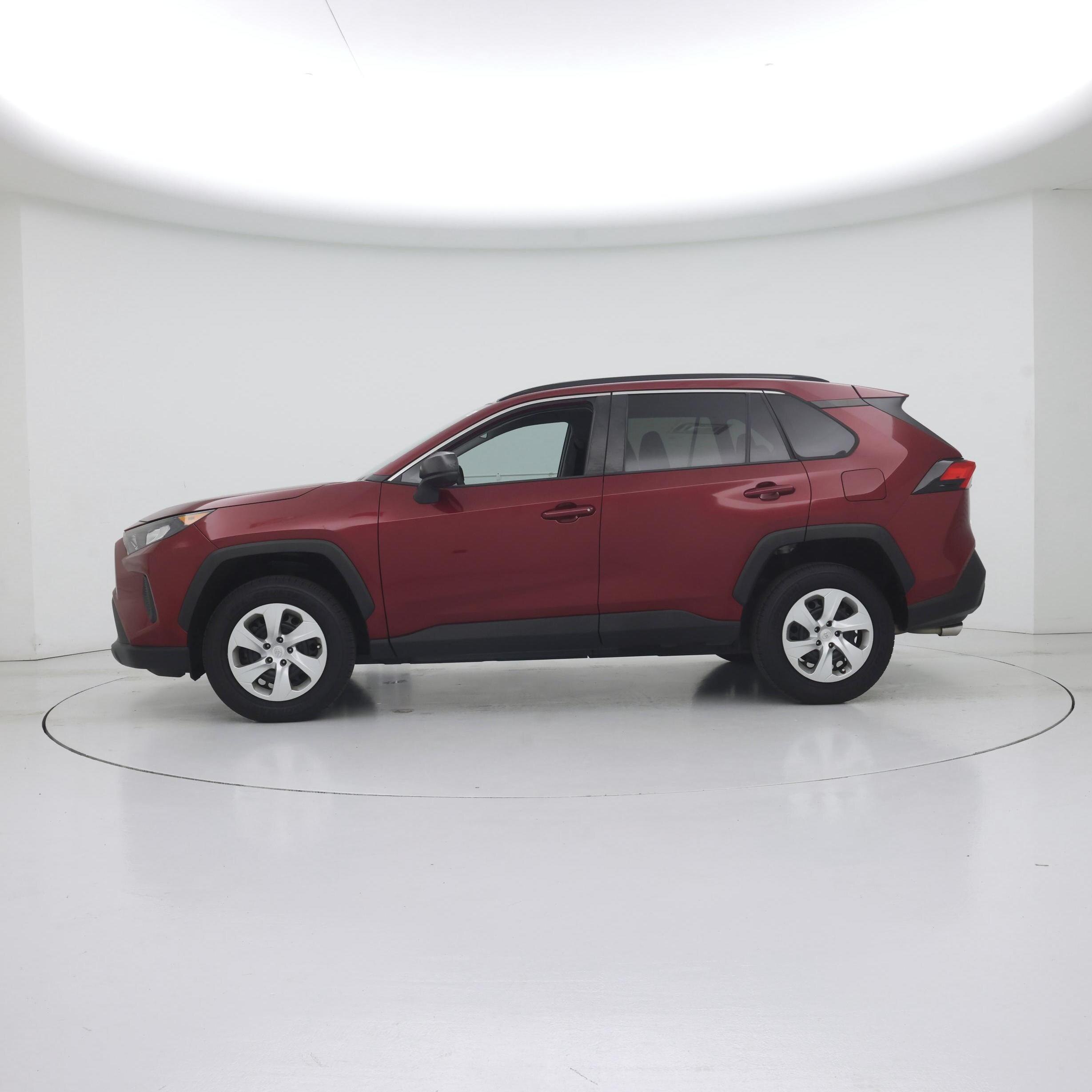 Thumbnail: 2021 Toyota RAV4 - 3