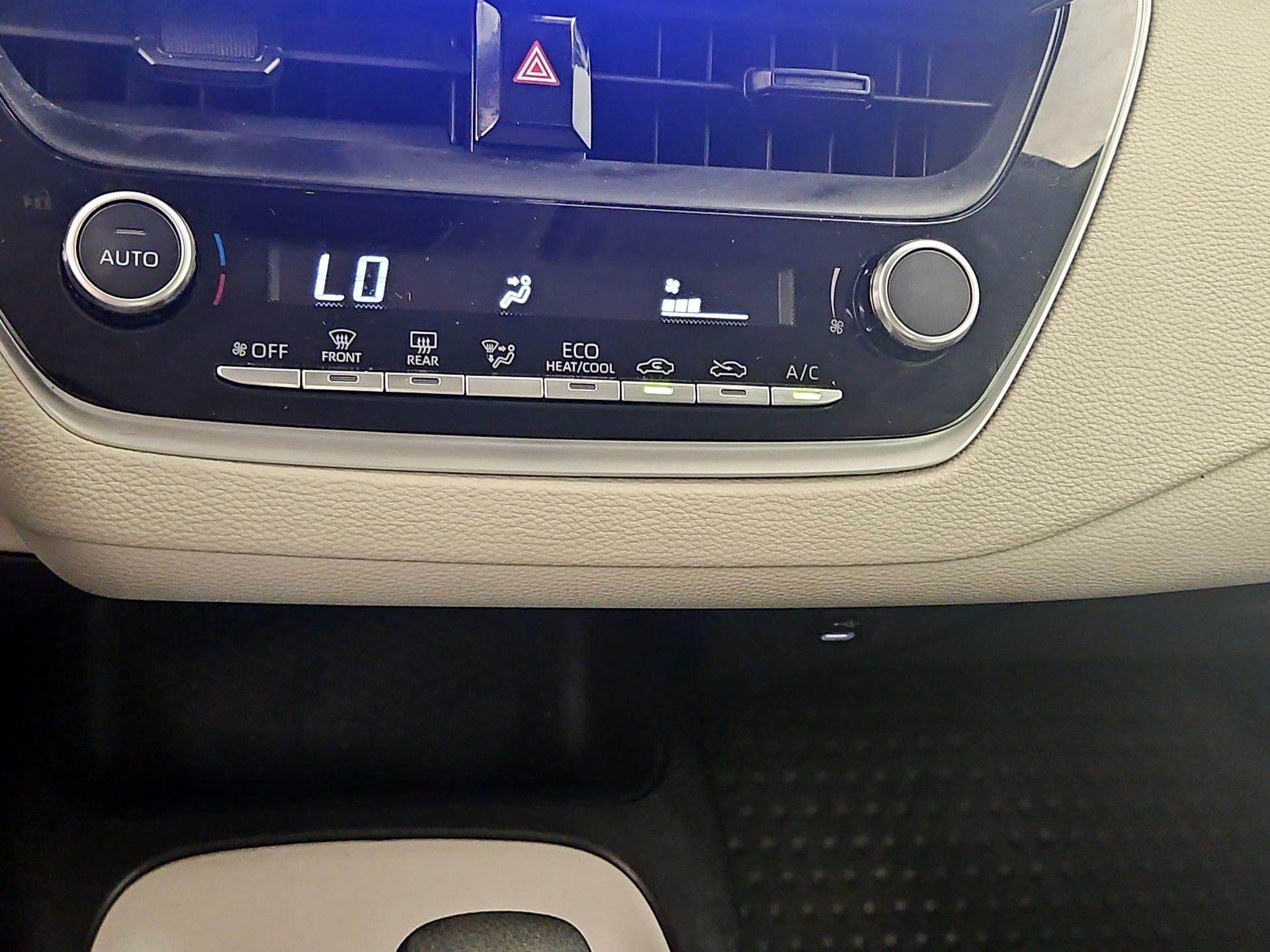 Thumbnail: 2024 Toyota Corolla - 16