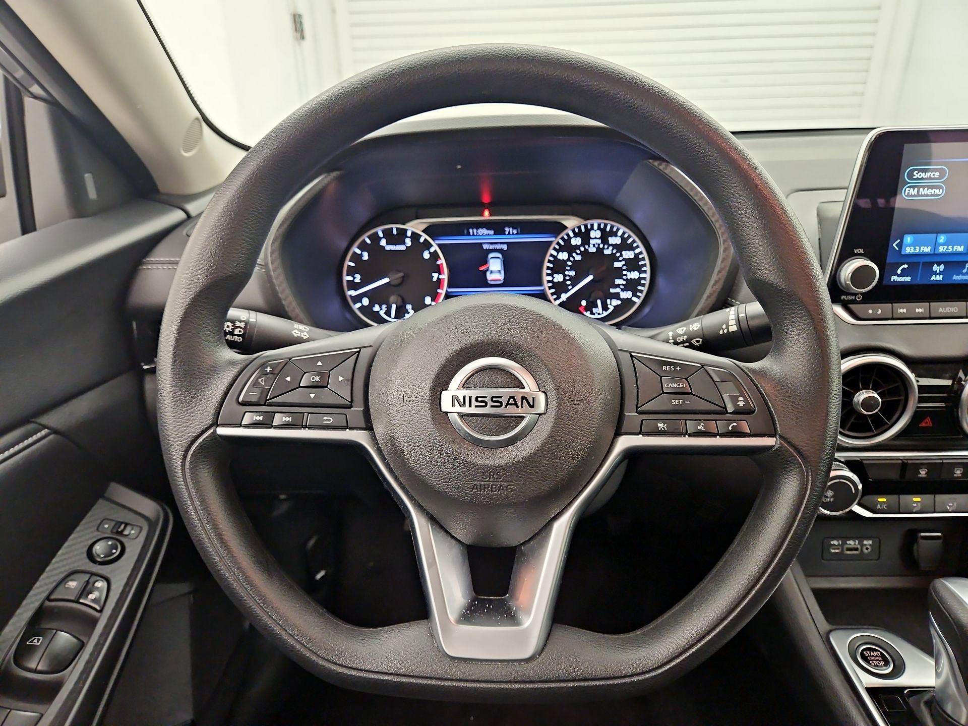 Thumbnail: 2023 Nissan Sentra - 10