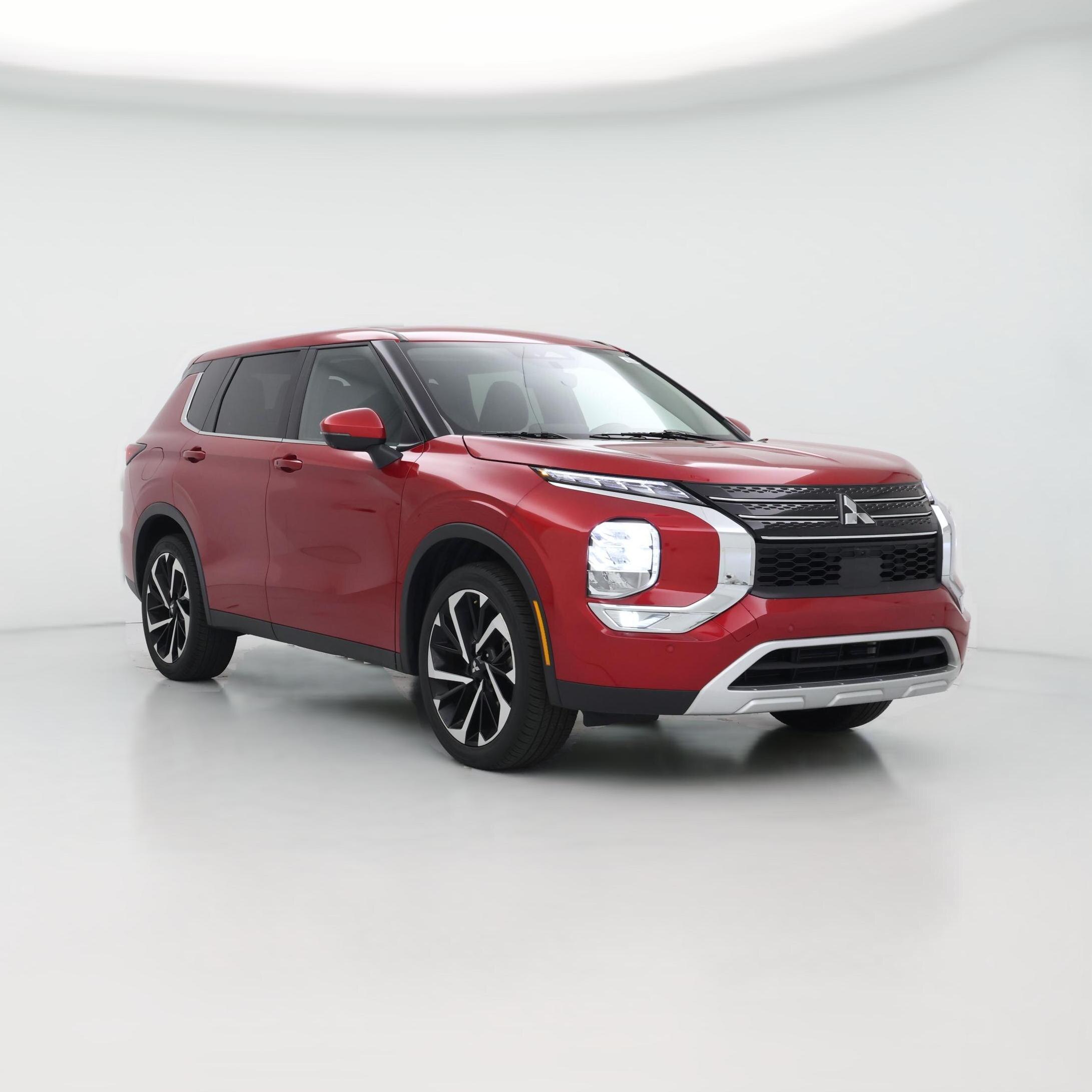 Thumbnail: 2024 Mitsubishi Outlander - 1