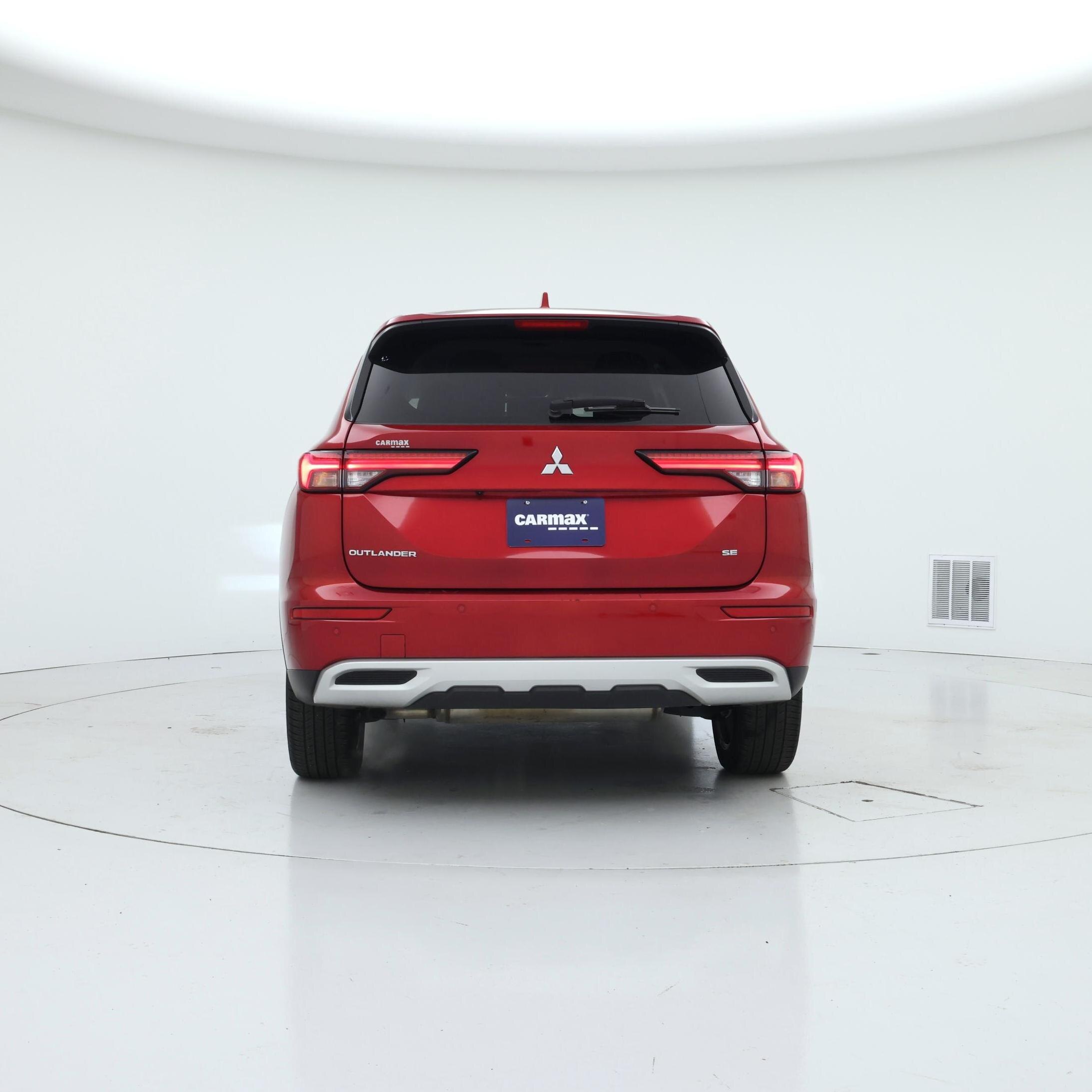 Thumbnail: 2024 Mitsubishi Outlander - 6