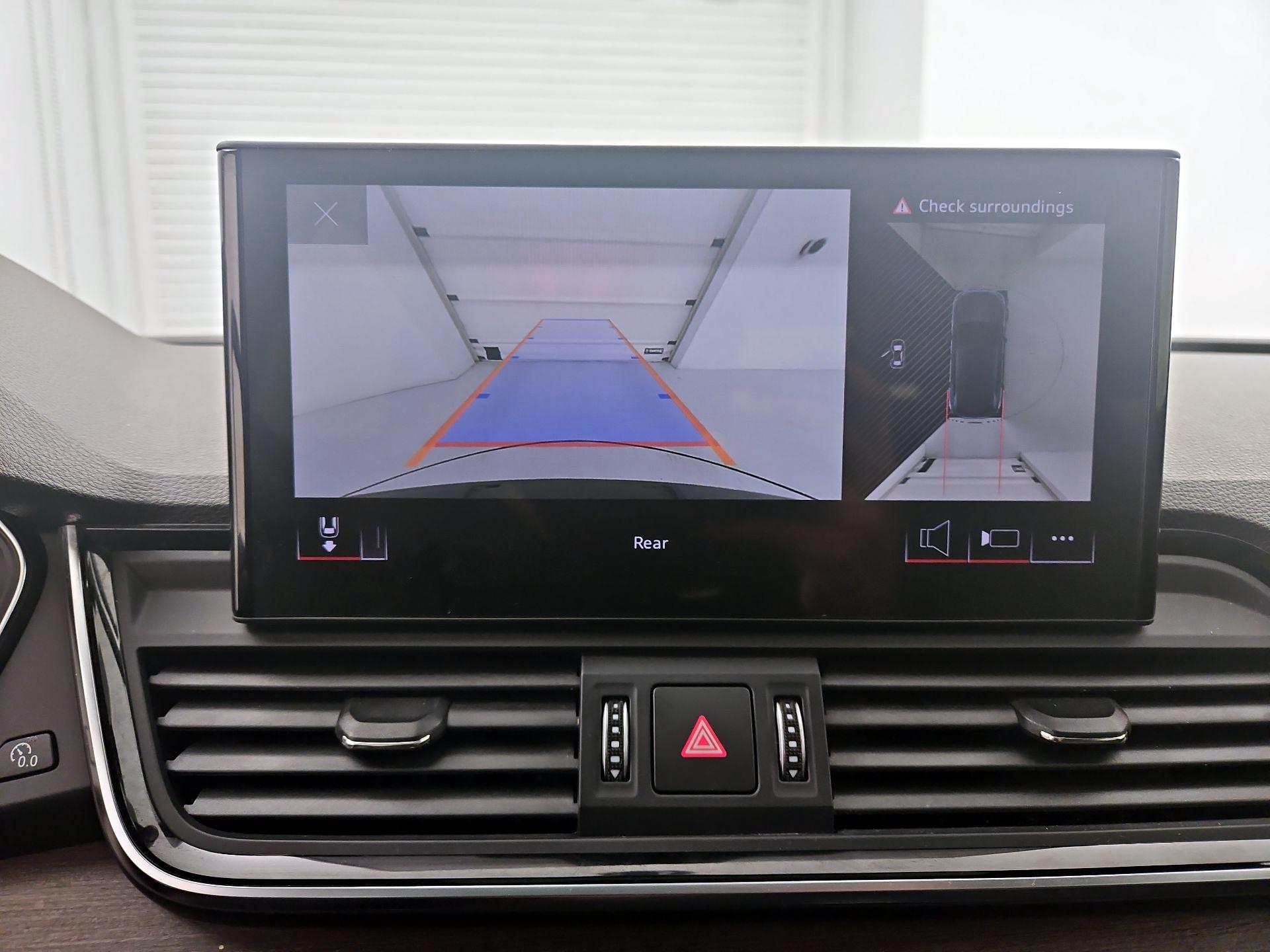 Thumbnail: 2021 Audi Q5 - 14