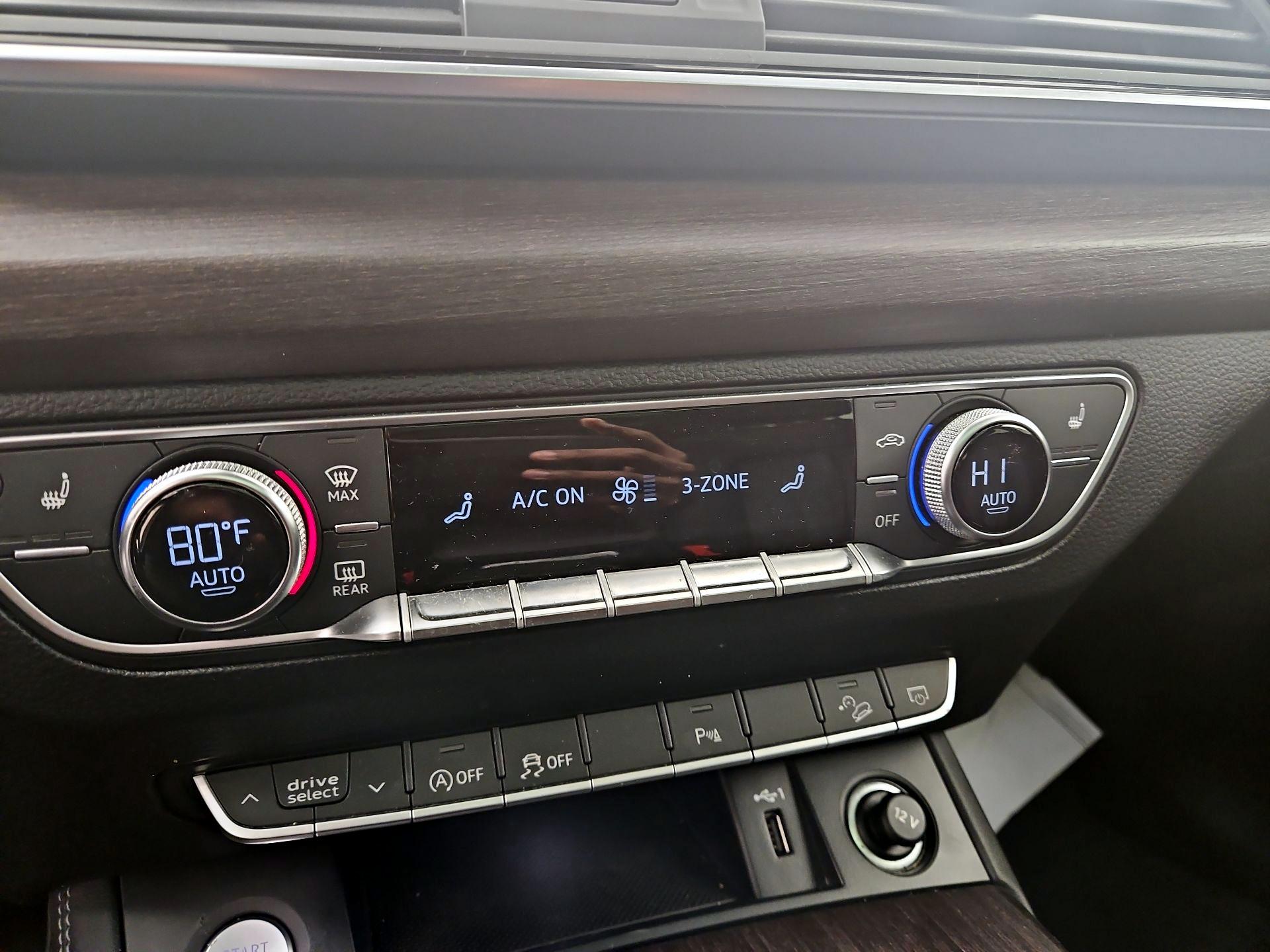 Thumbnail: 2021 Audi Q5 - 16