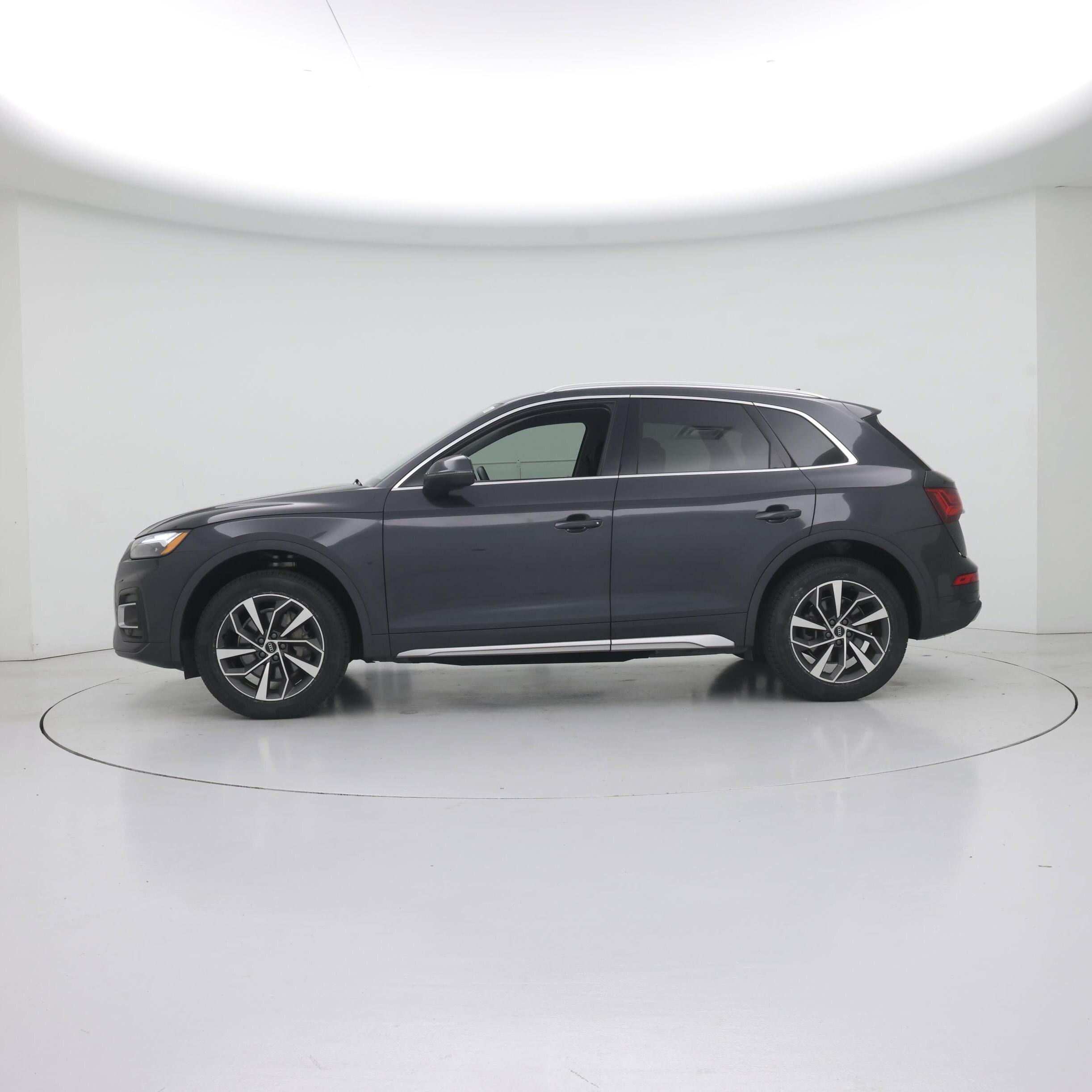 Thumbnail: 2021 Audi Q5 - 3