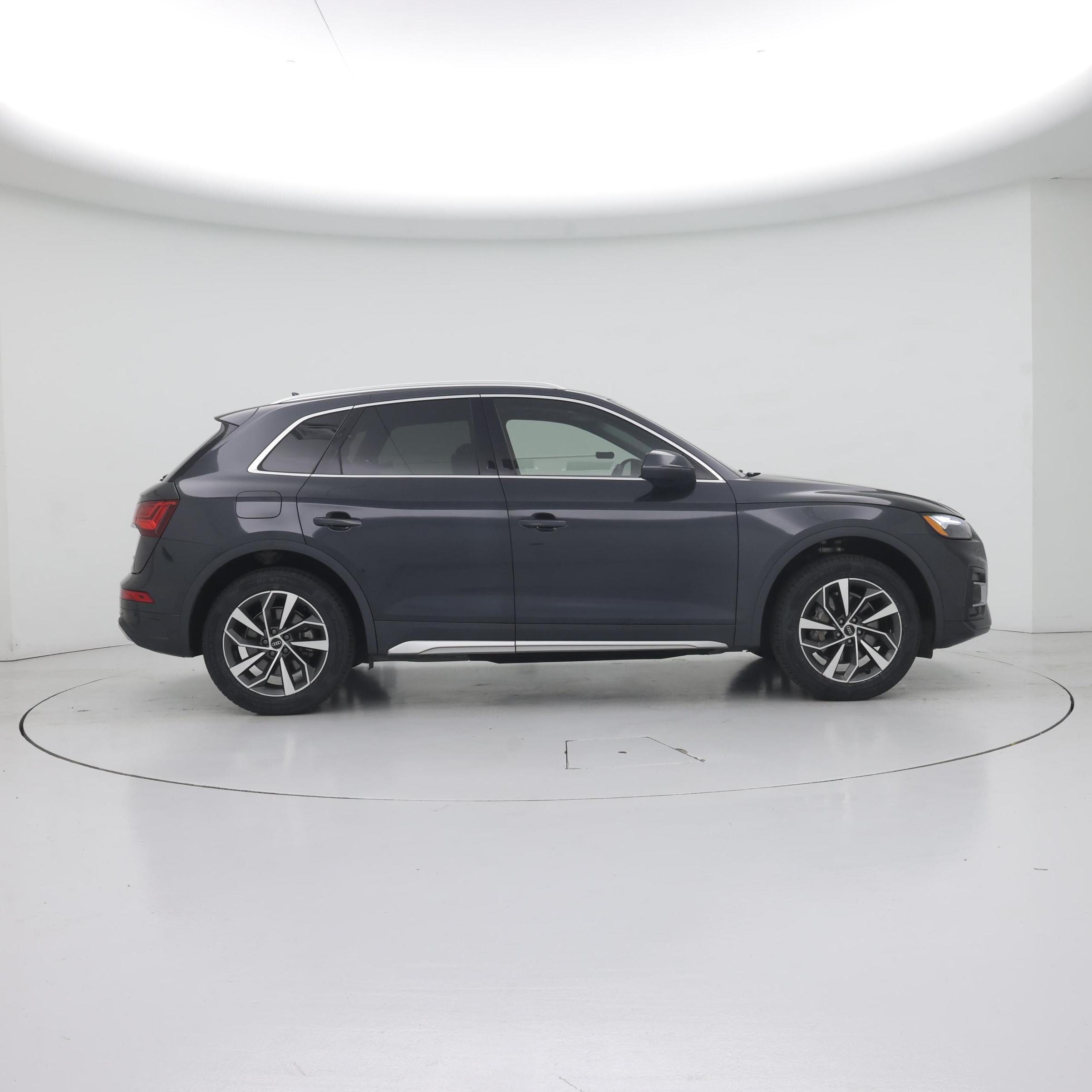 Thumbnail: 2021 Audi Q5 - 7