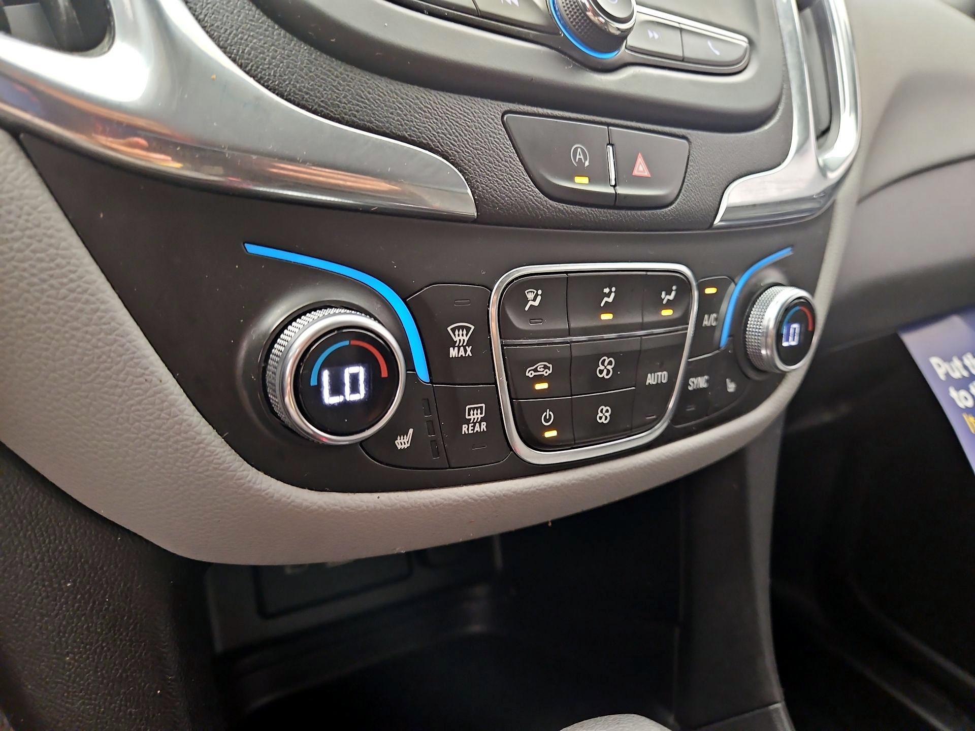 Thumbnail: 2023 Chevrolet Equinox - 16