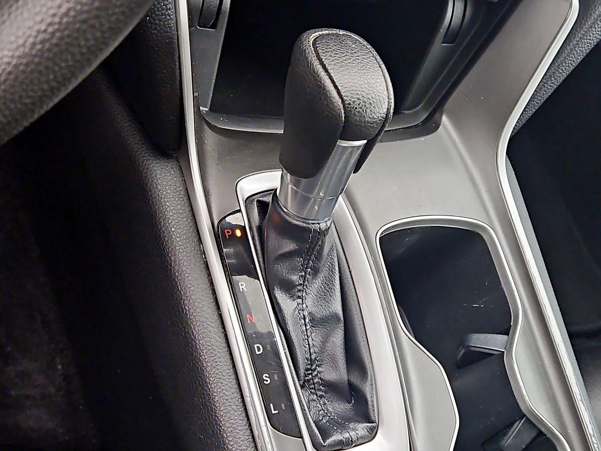 Thumbnail: 2019 Honda Accord - 17