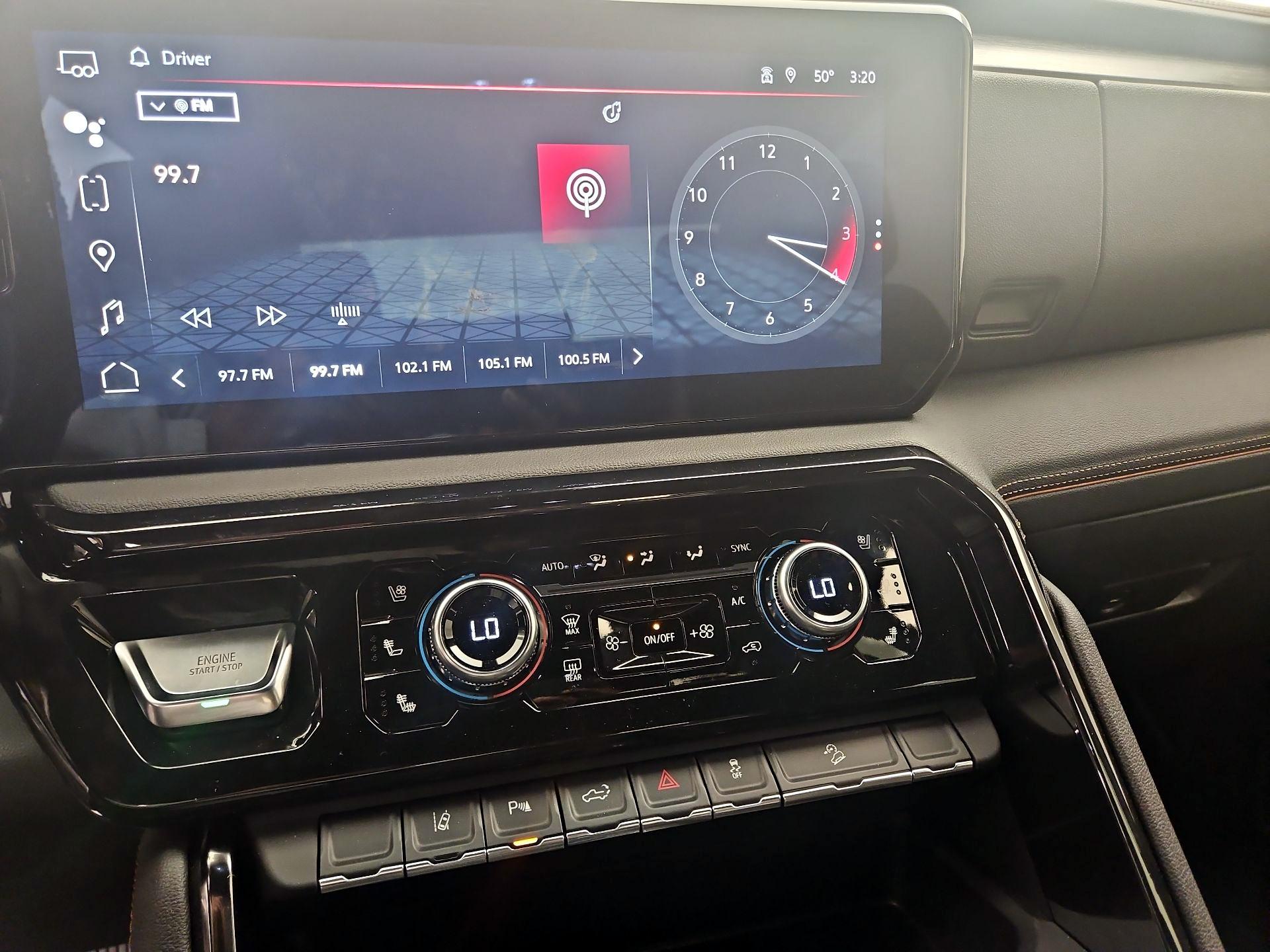 Thumbnail: 2024 GMC Sierra 2500 - 16