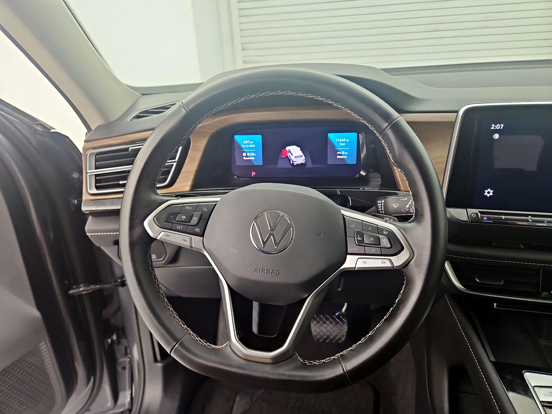 Thumbnail: 2024 Volkswagen Atlas - 10