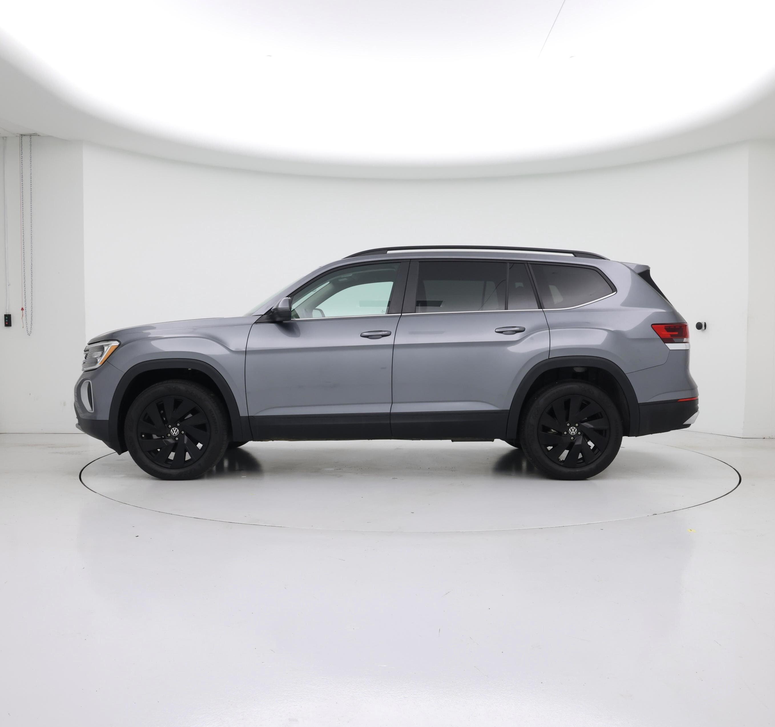 Thumbnail: 2024 Volkswagen Atlas - 3