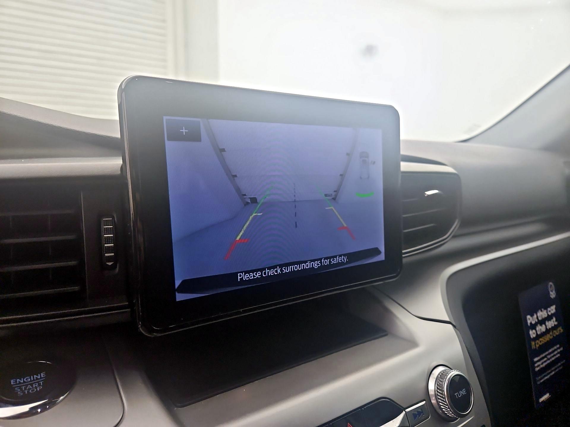 Thumbnail: 2022 Ford Explorer - 14