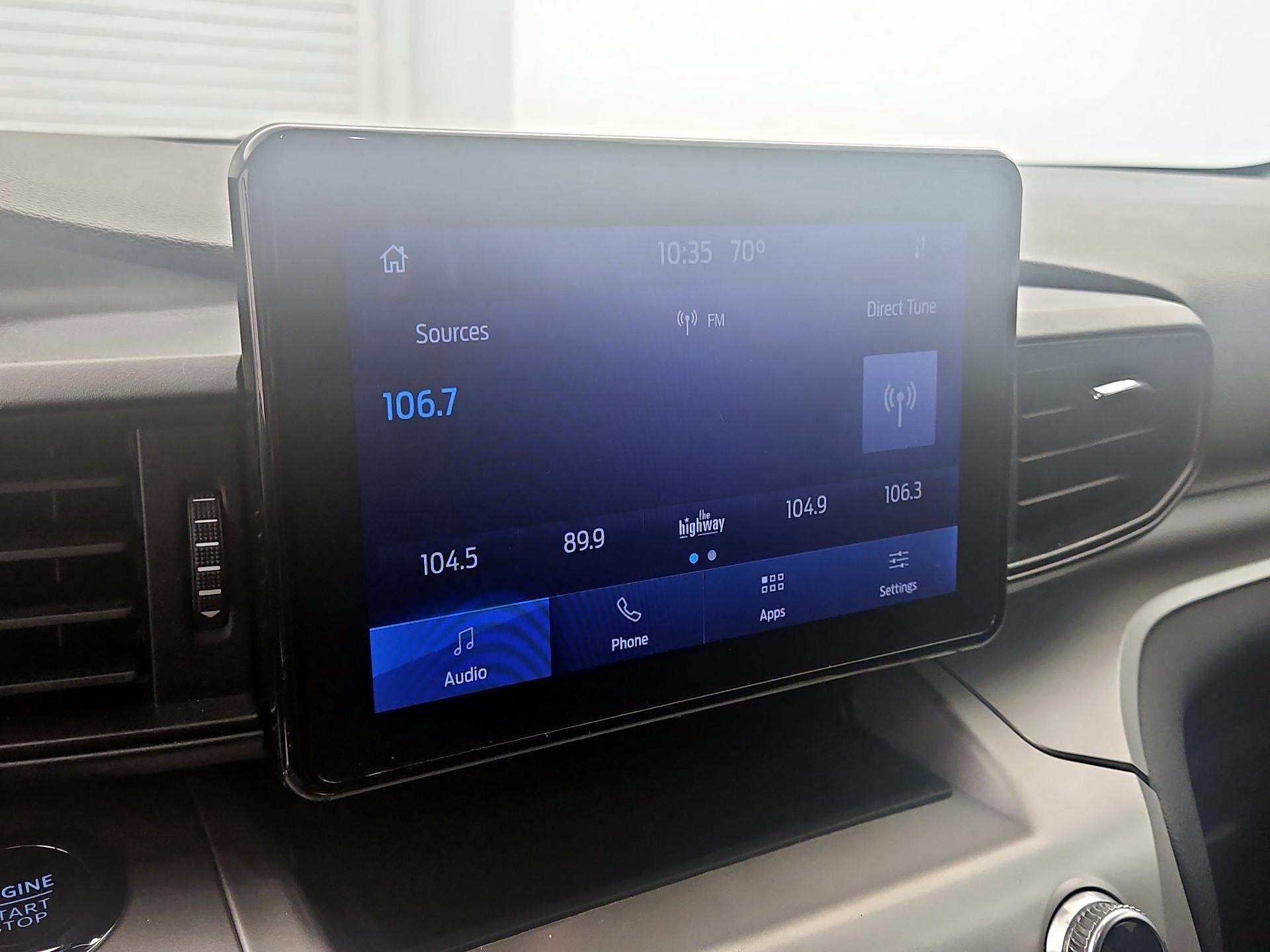 Thumbnail: 2022 Ford Explorer - 15