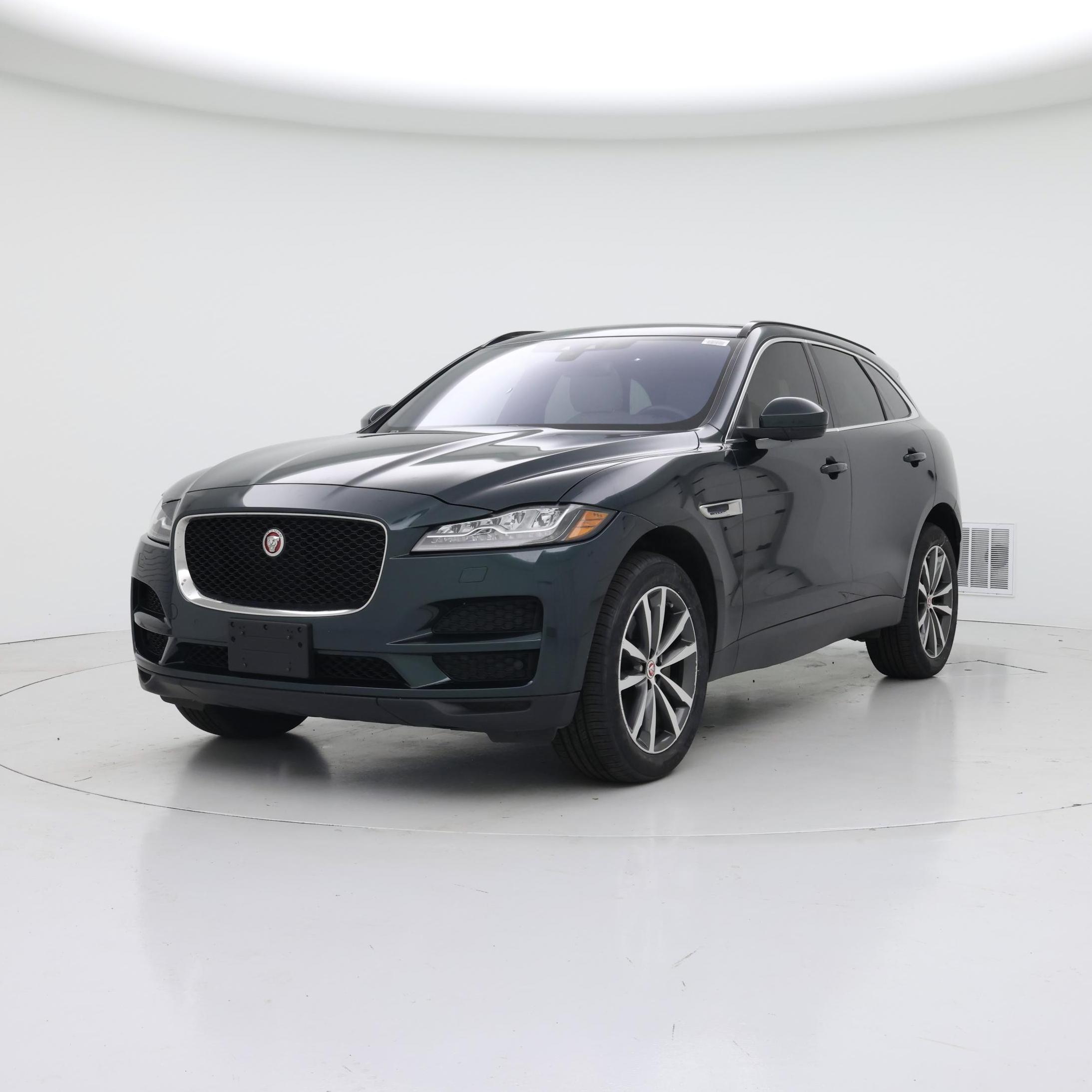 Thumbnail: 2018 Jaguar F-Pace - 4